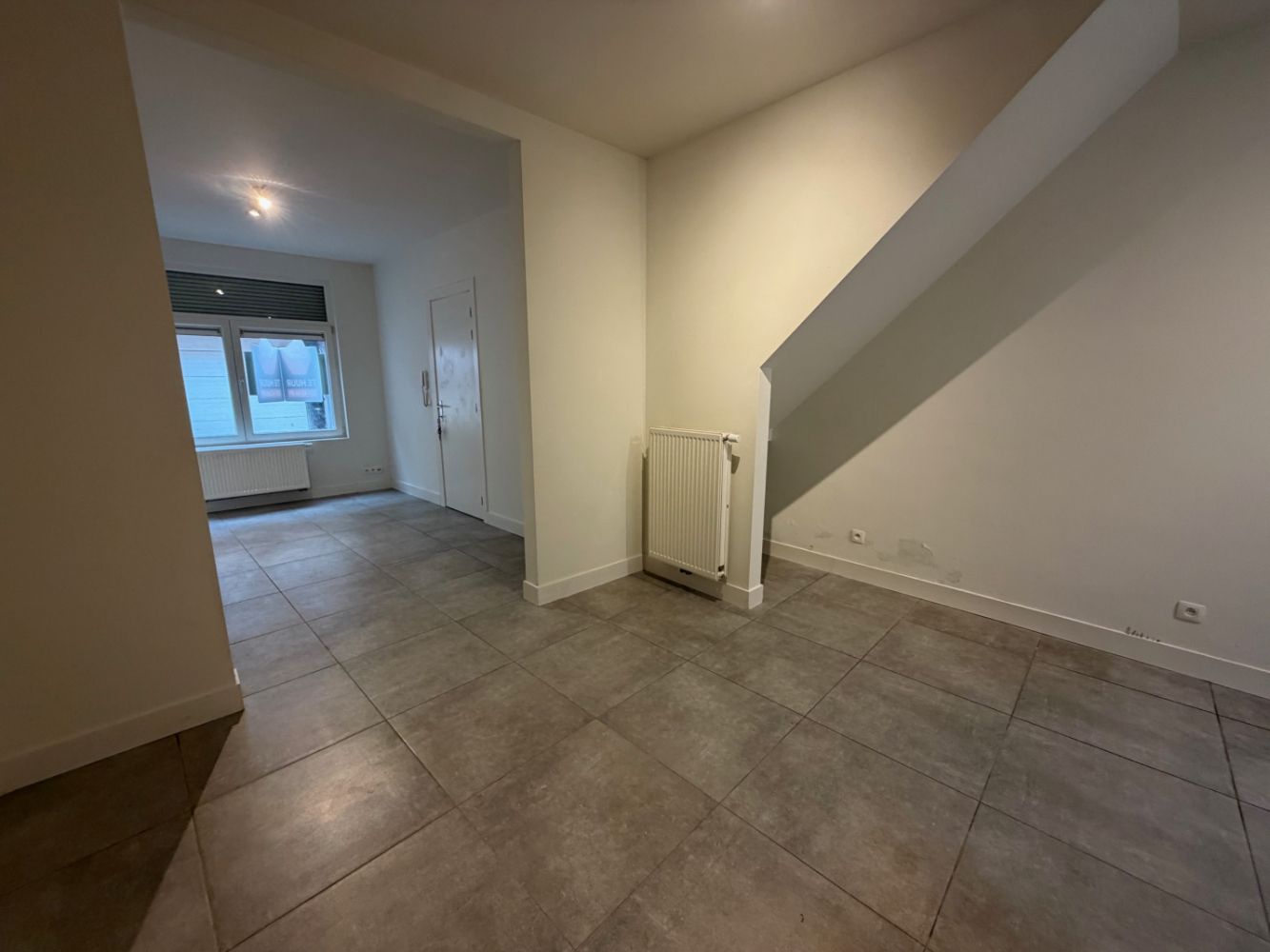 Gerenoveerde studio op het gelijkvloers. foto 4