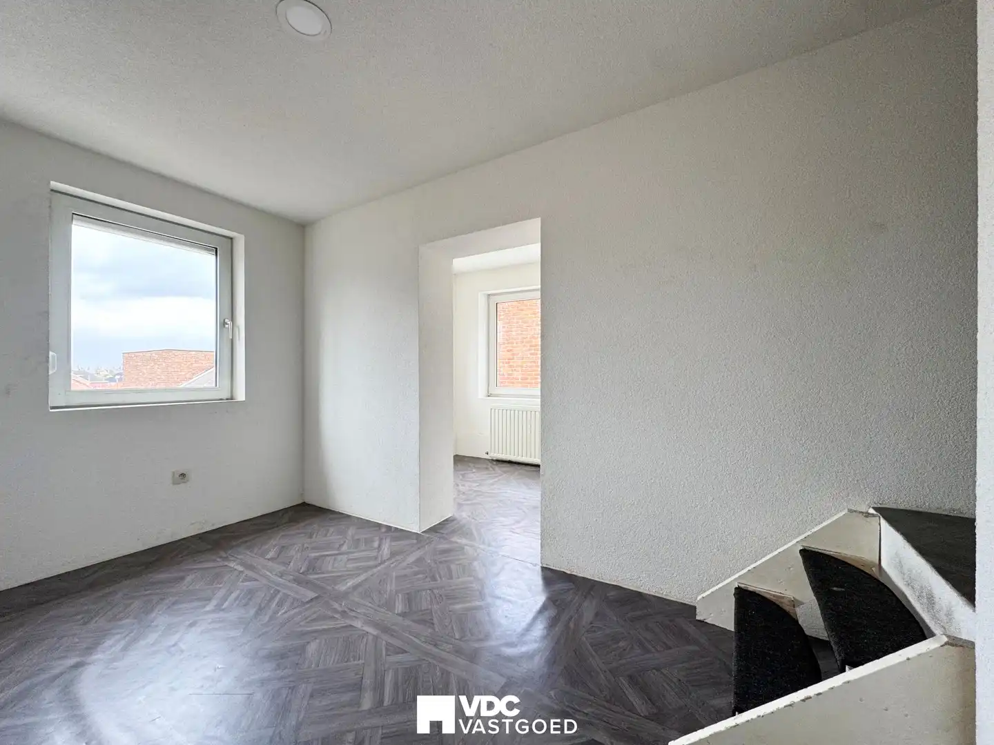 Te renoveren rijwoning met veel potentieel te Hoepertingen foto 14