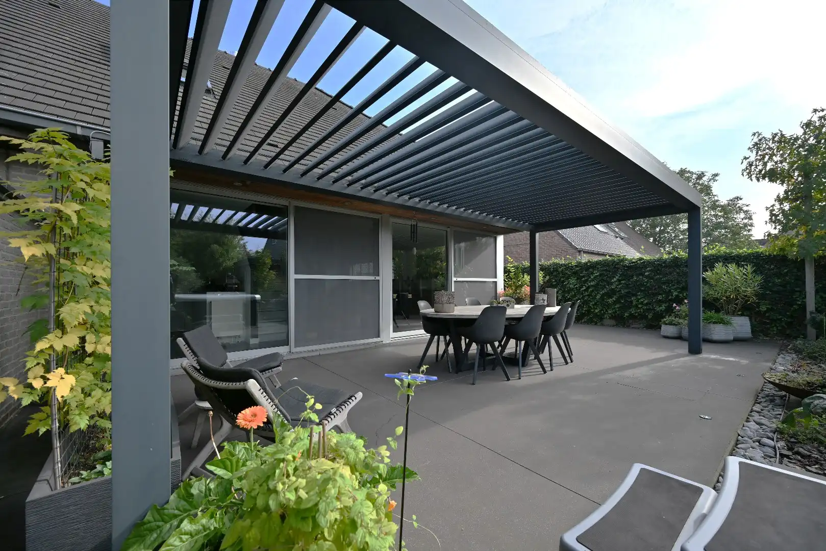 Instapklare woning met 3 slpks, garage, tuin én zonneterras te Kluizen foto 5