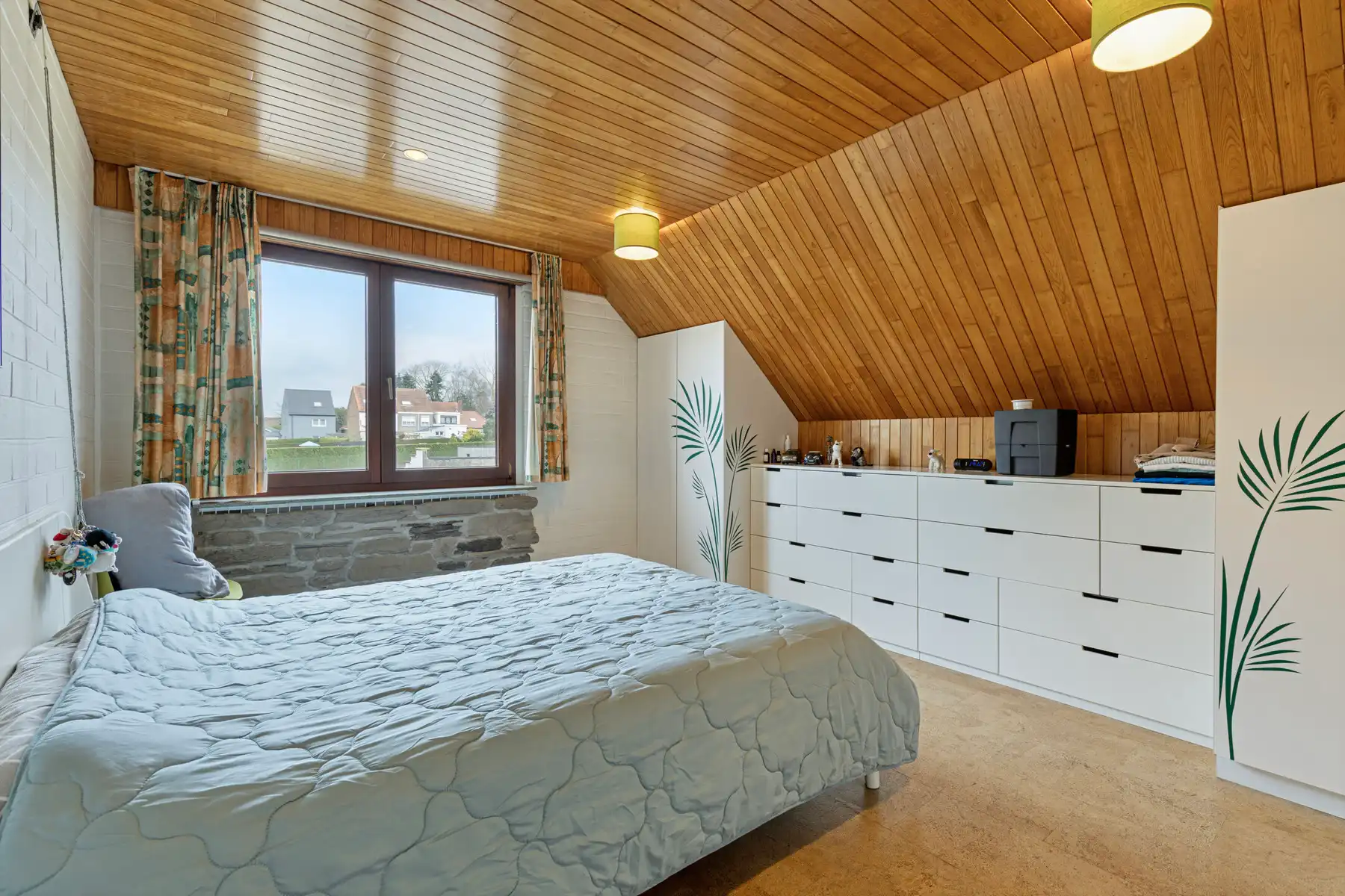 Ruime villa met LOODS! foto 9