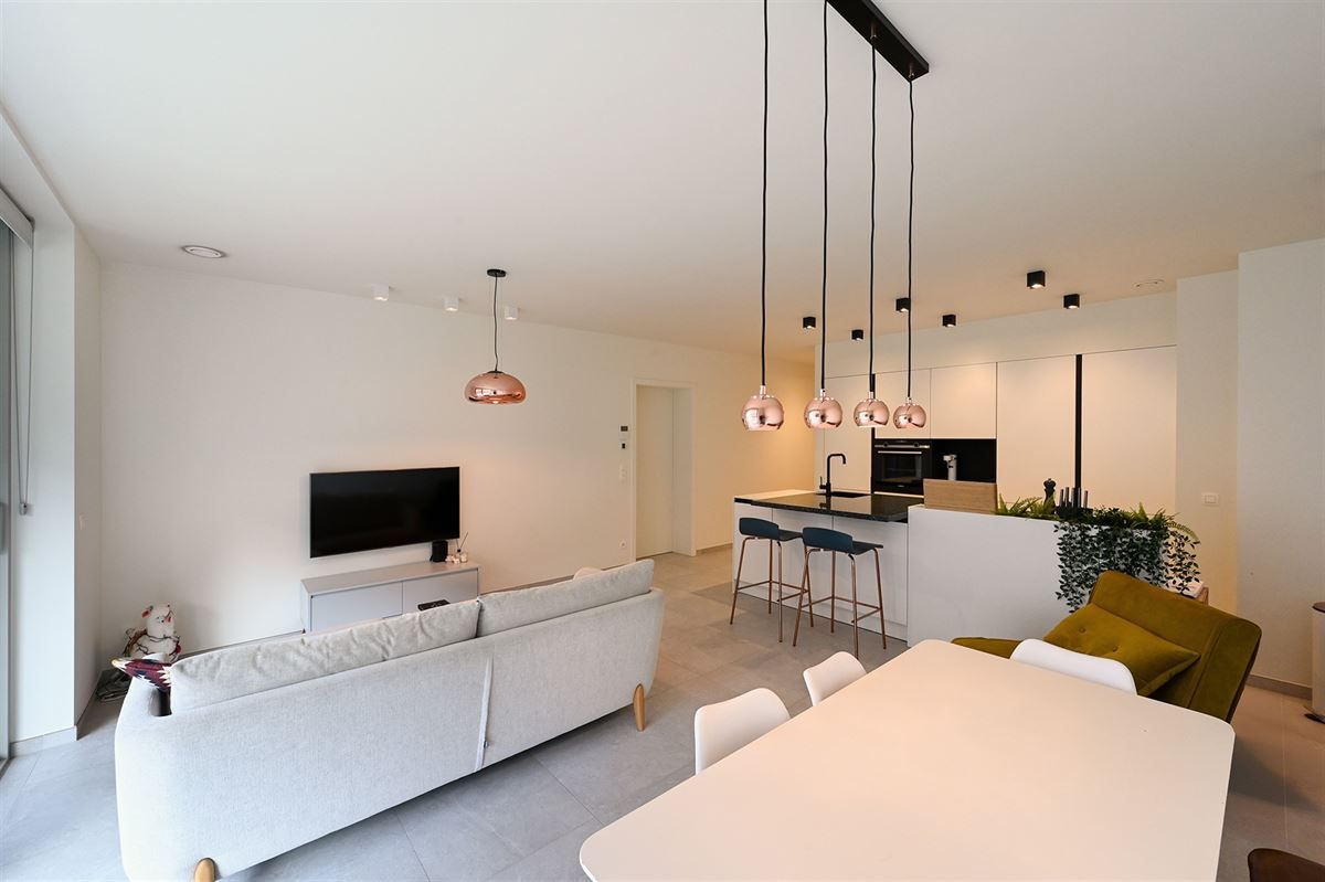 Gemeubeld appartement met 2 terrassen en Scheldezicht foto 3