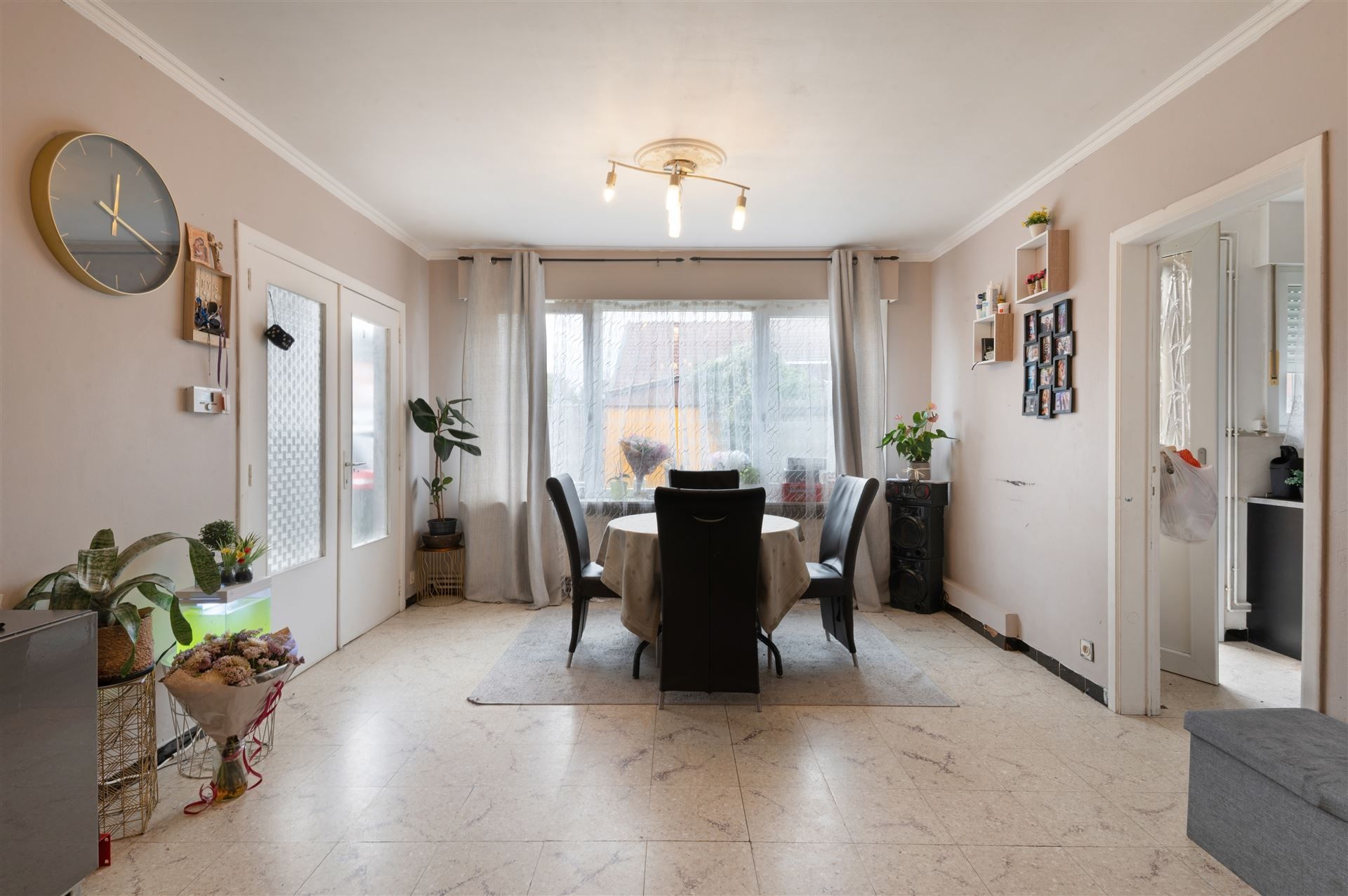 Opbrengsteigendom met 2 appartementen nabij Gent!  foto 3