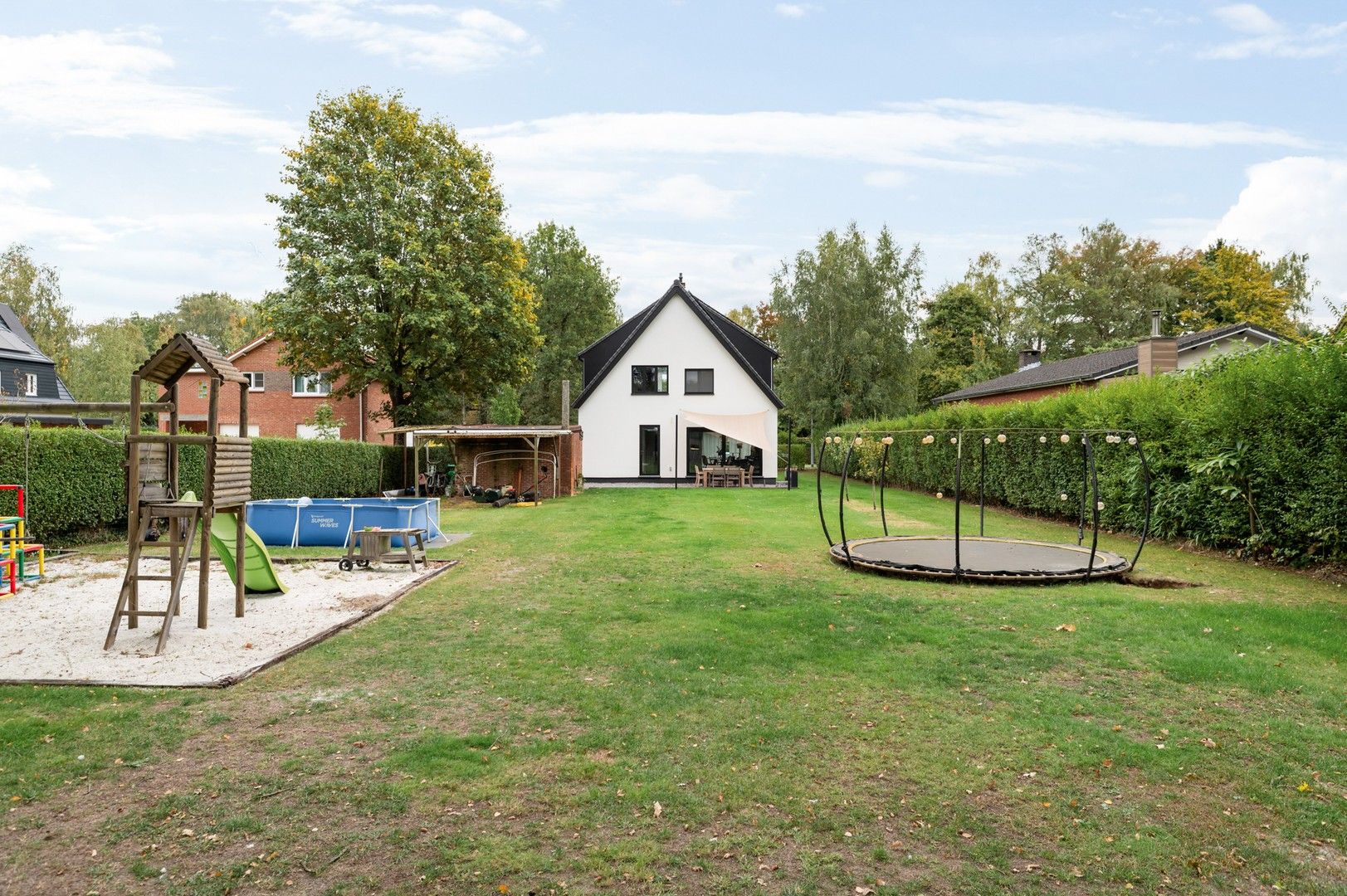 Moderne instapklare woning, perceel van 1102m² op topligging foto 17