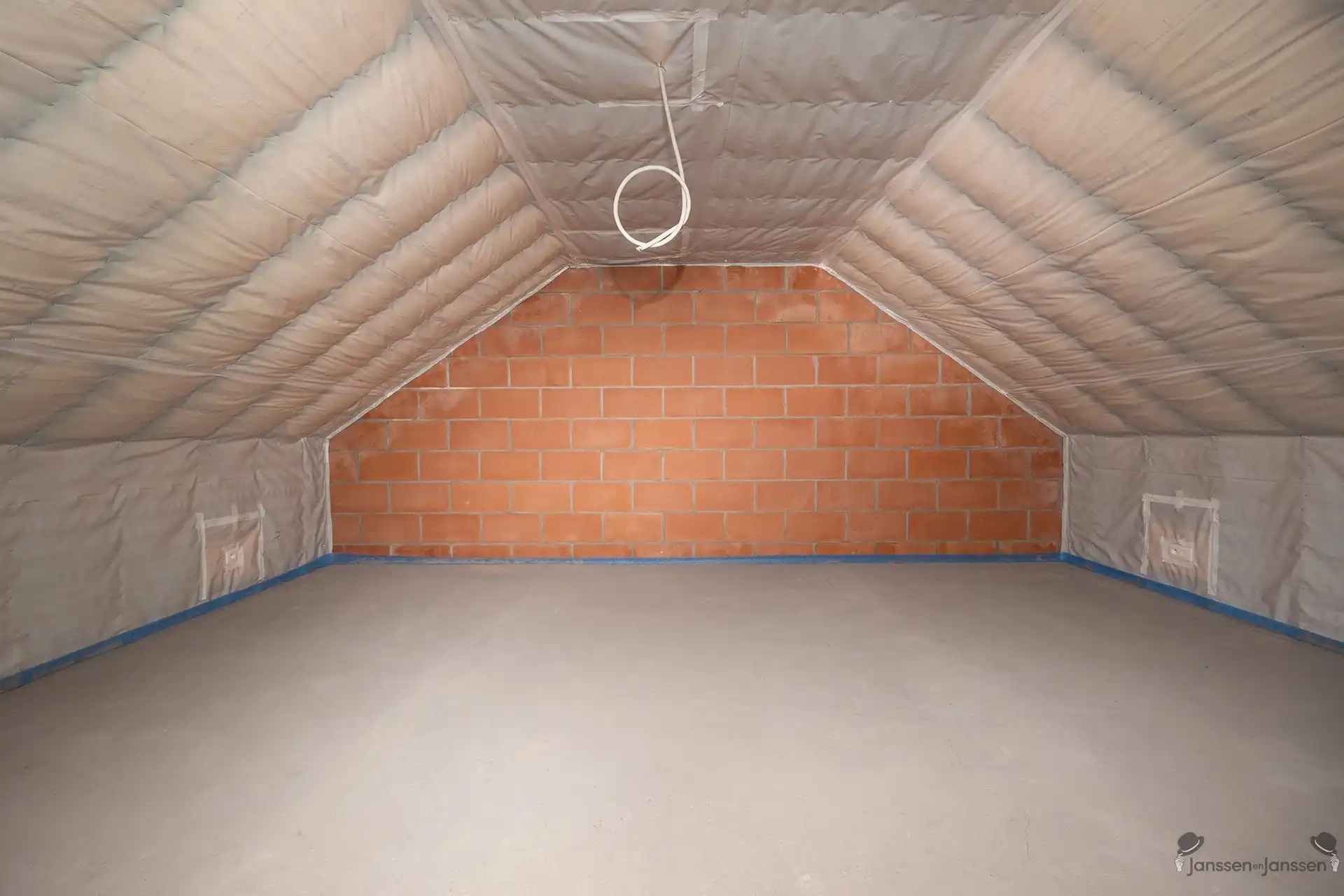 Nieuwbouwwoning met 3 slpk & tuin foto 13