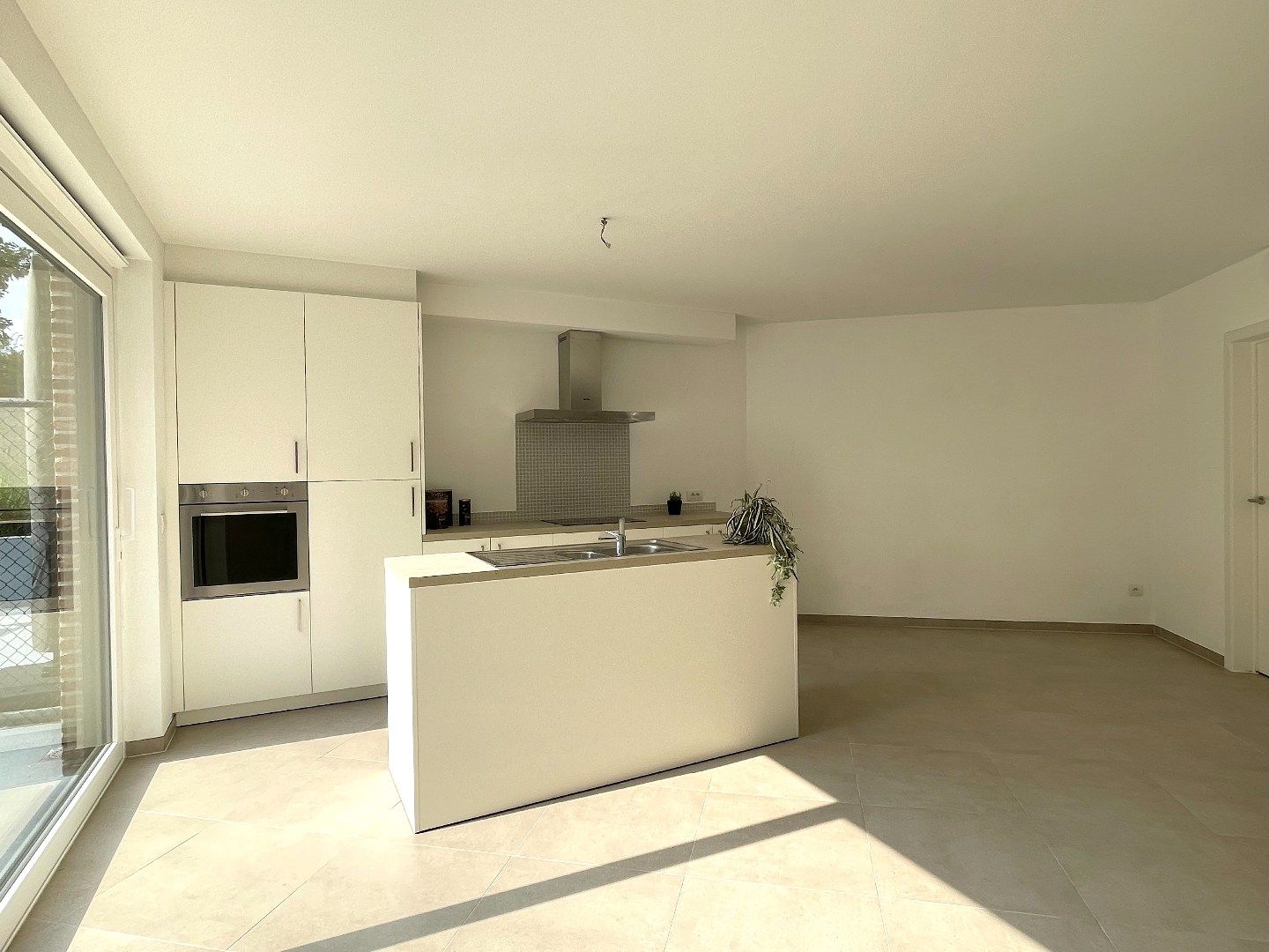 BEN-nieuwbouwwoning met 3 slaapkamers, zonnepanelen en staanplaats! foto 4