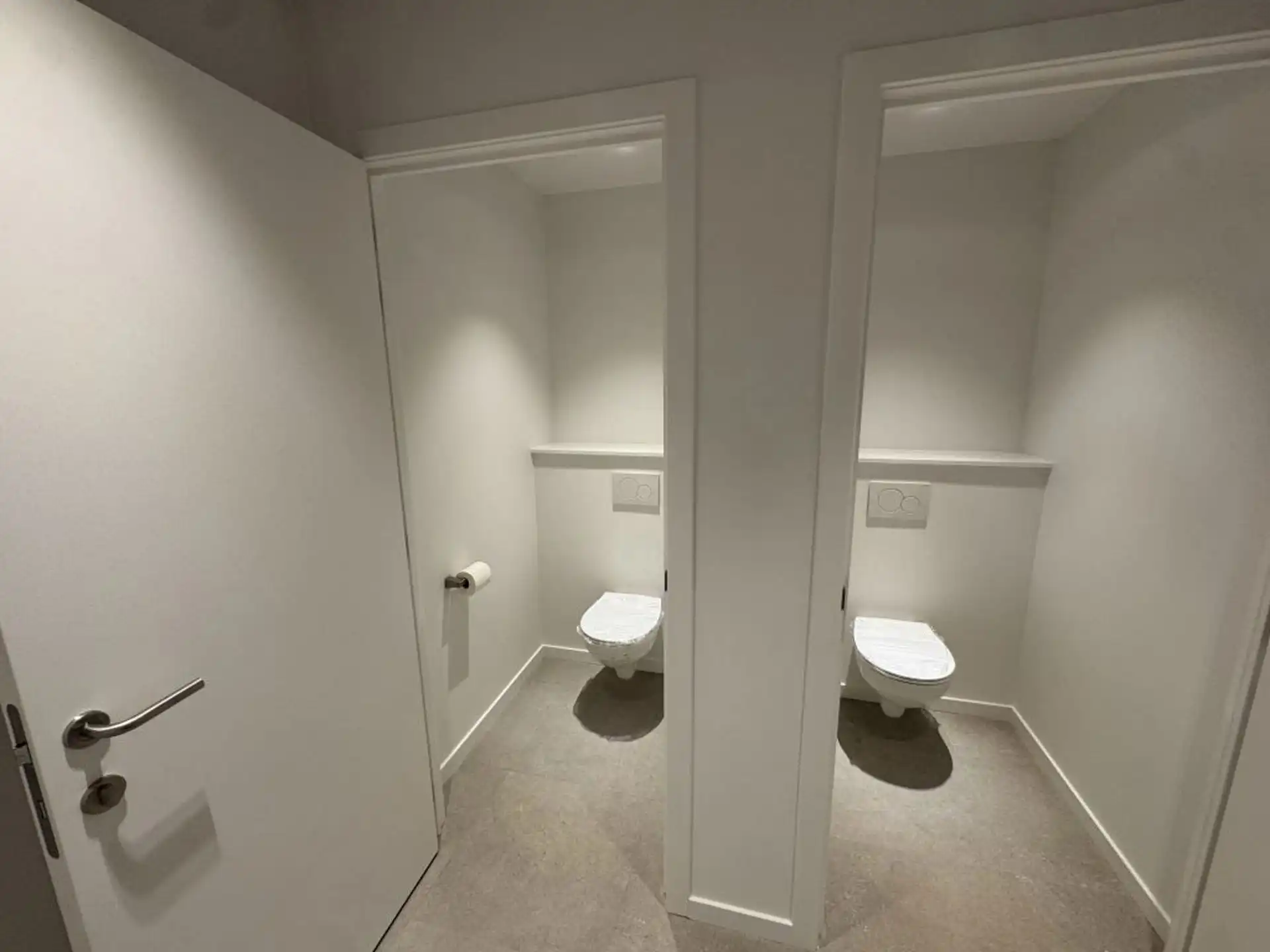 Nieuwbouw KMO-unit te huur op bedrijvenpark  'La Brique' foto 8