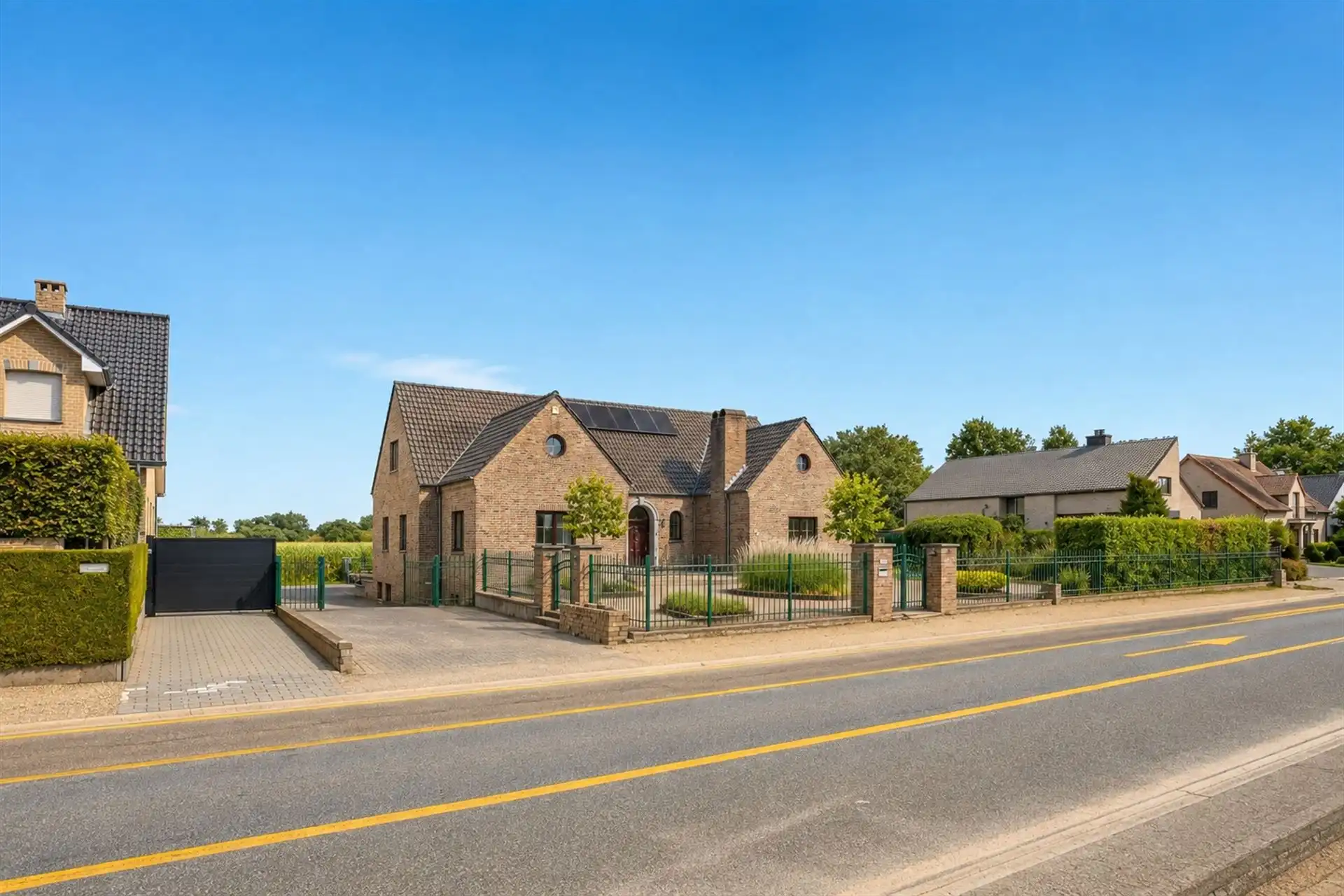 Ruime woning op een perceel van 20a! foto 43