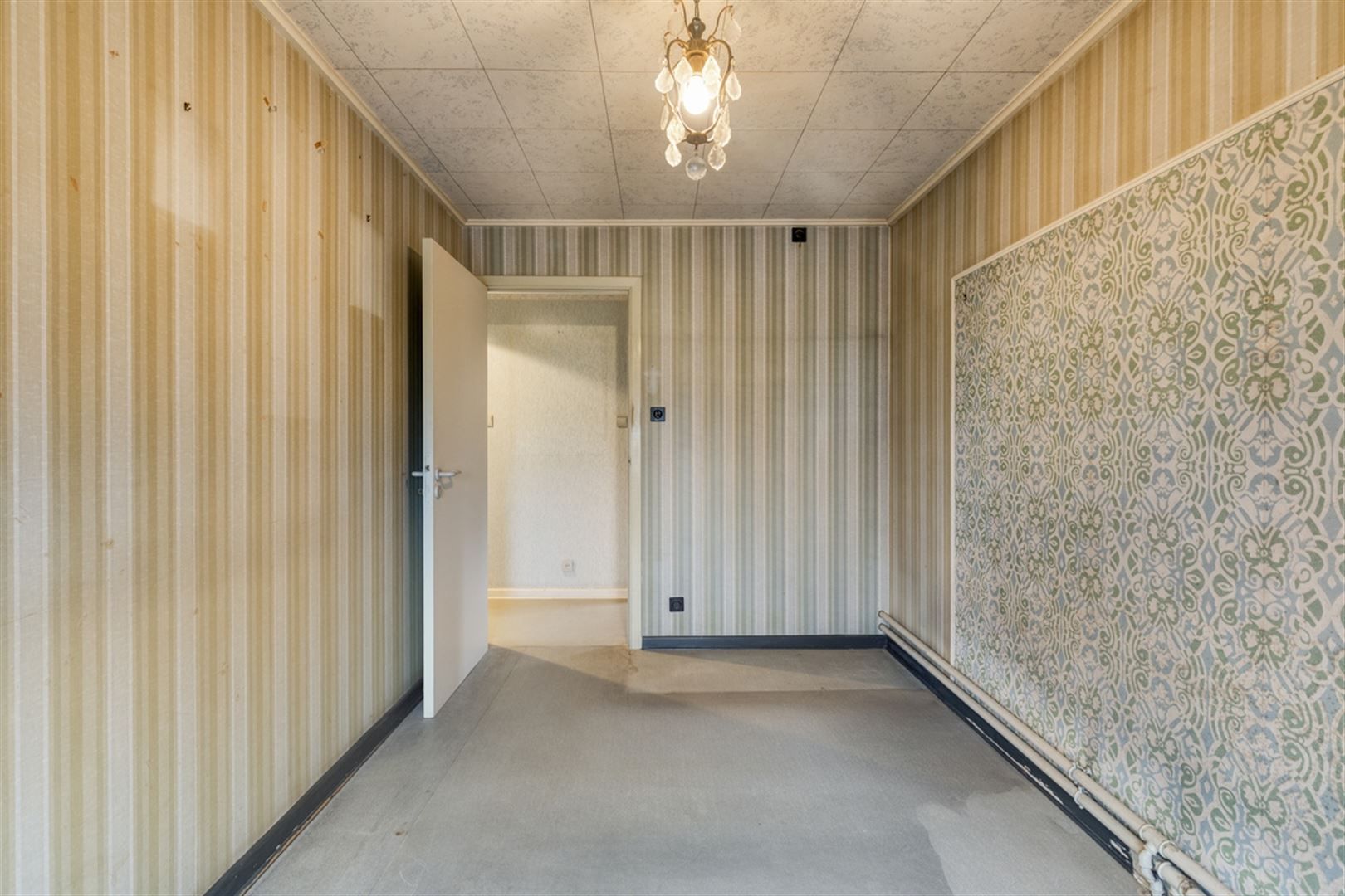 Te renoveren woning in deelgemeente Bevere foto 14