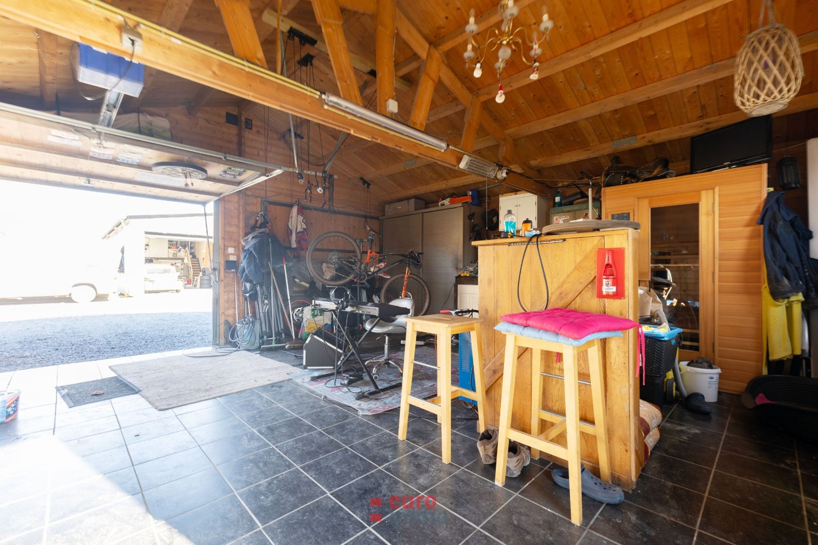 B&B met veel potentieel én bijhorende woning in het pittoreske Ramskapelle foto 15