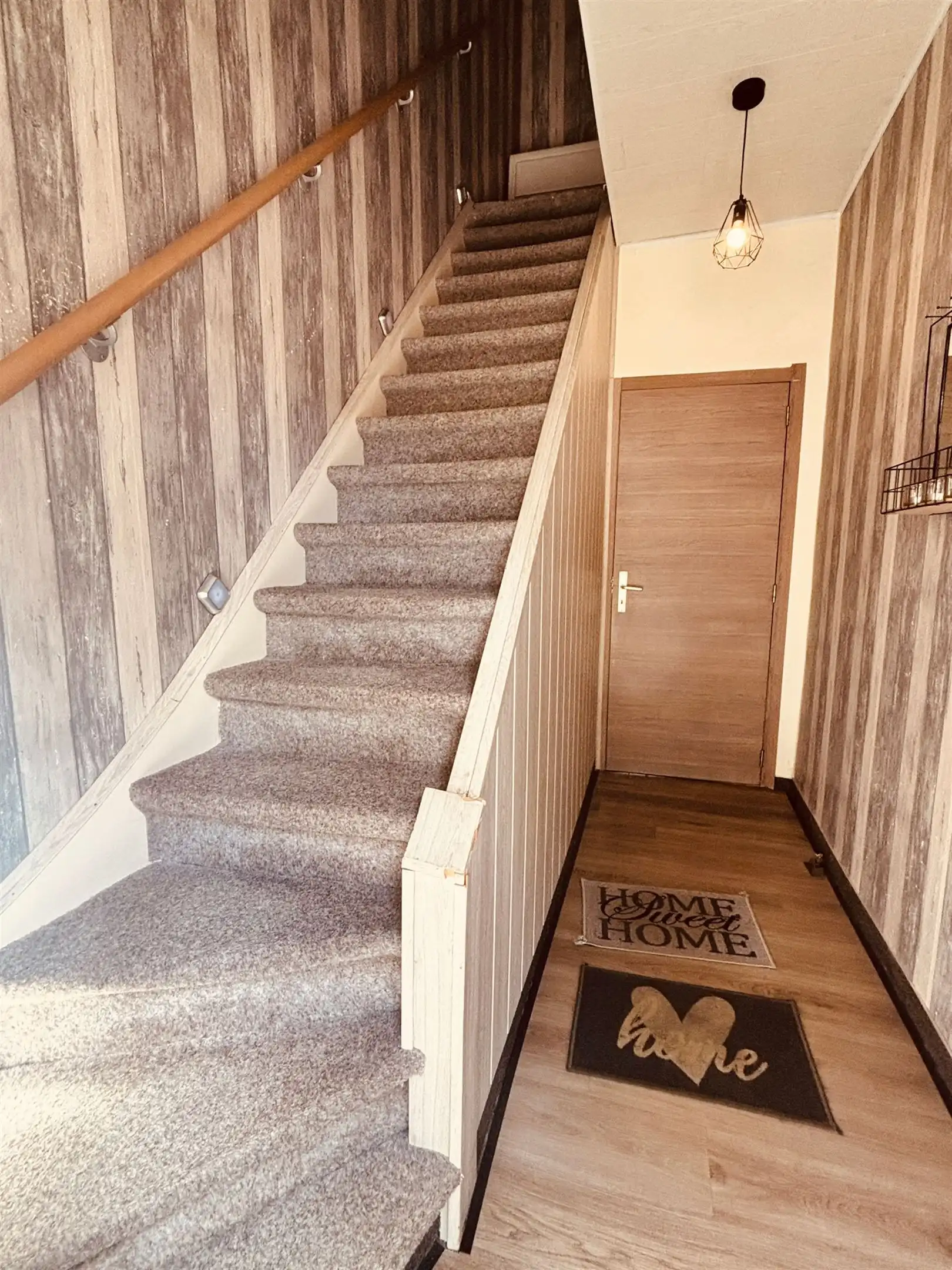 Gerenoveerde woning met 3-5 slaapkamers, veranda en tuin in Sint-Truiden foto 3