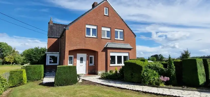 Hoofdfoto van de publicatie: Huis te koop