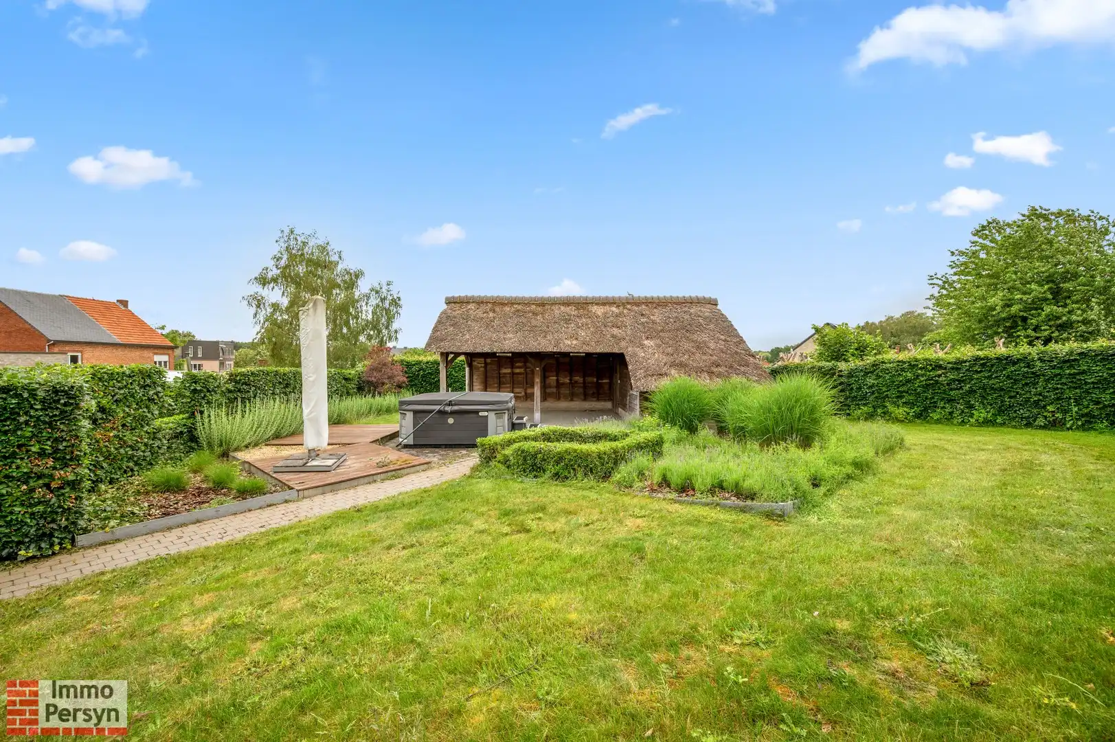 Modern en veelzijdig gebouw met 3 appartementen, rustige tuin en aanpalend perceel te Bekkevoort foto 4