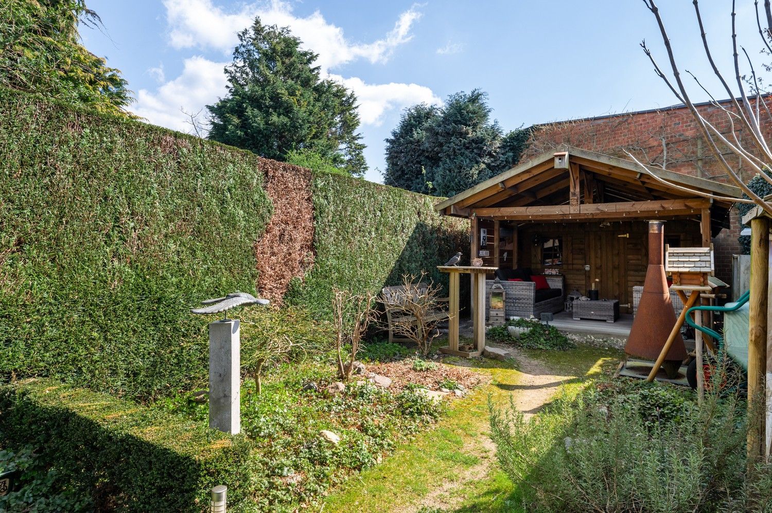 Gezellige lichtrijke rijwoning met 3 slaapkamers en prachtig aangelegde tuin in Wijnegem! foto 17