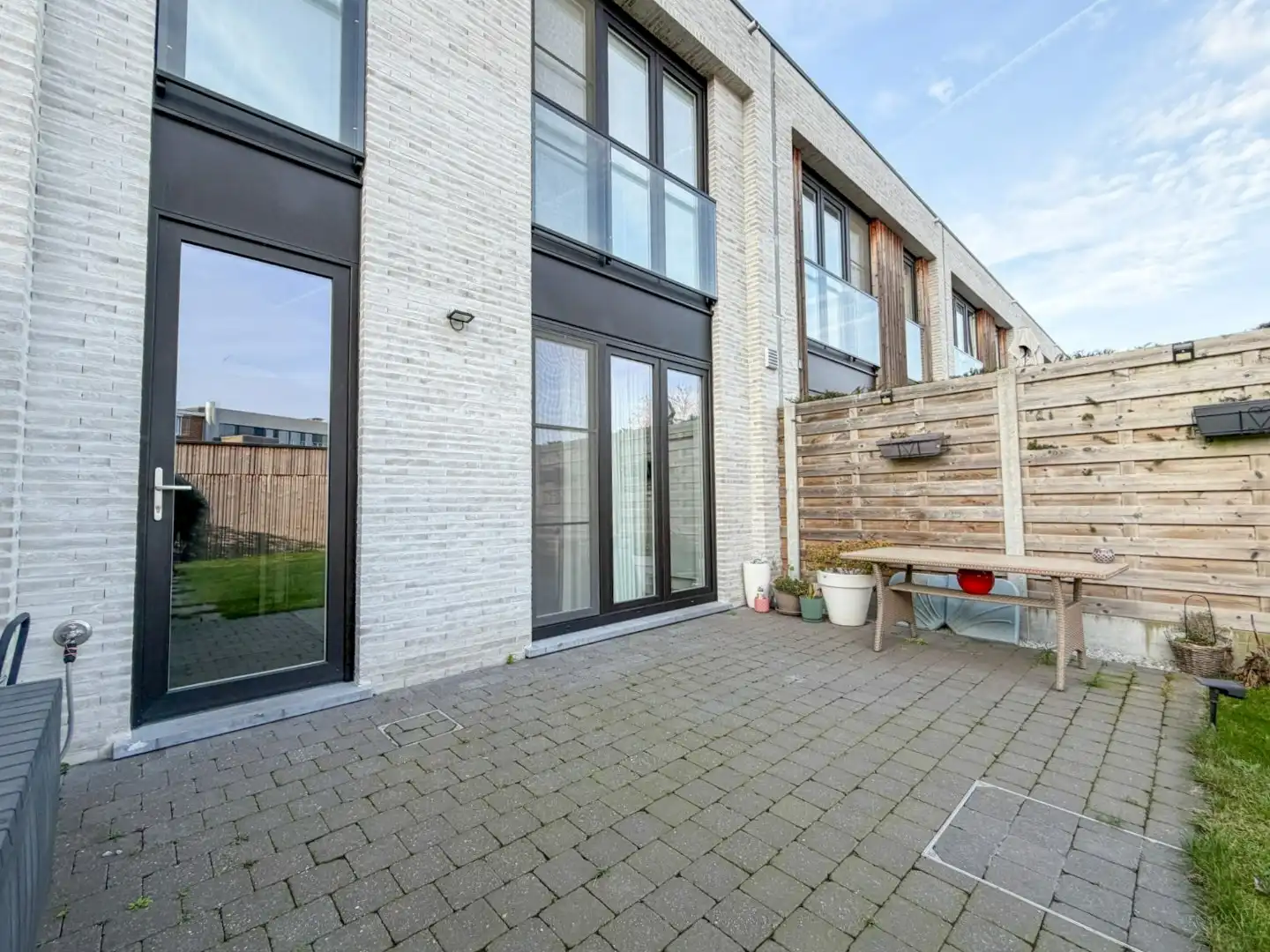 Instapklare rijwoning met 3 slpk, garage en tuin, Roeselare foto 21