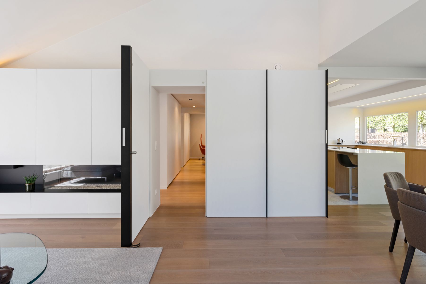 Luxueuze gelijkvloerse villa met zwemvijver op ca. 898 m². foto 13