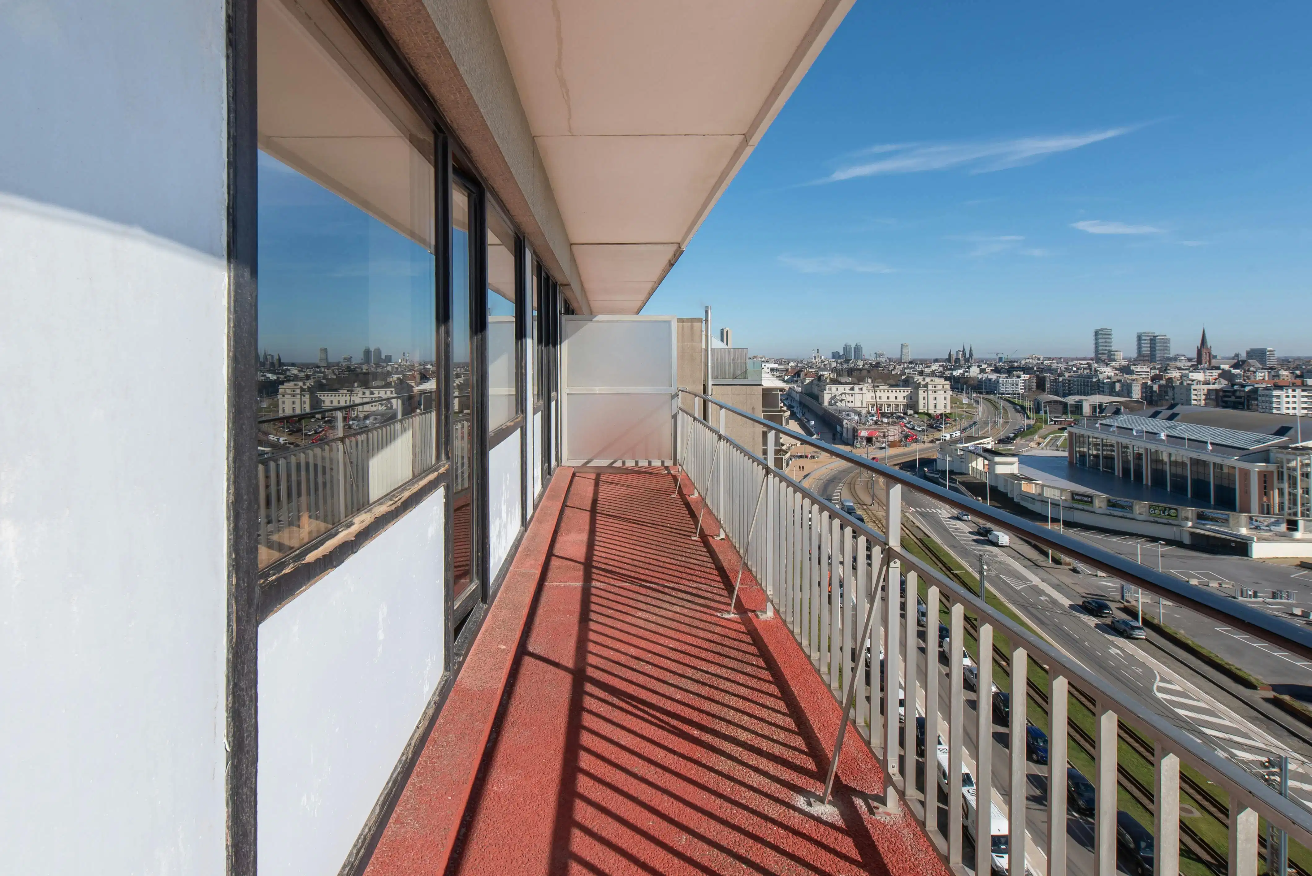 Appartement te koop Zeedijk 93A/10.05 - 8400 Oostende