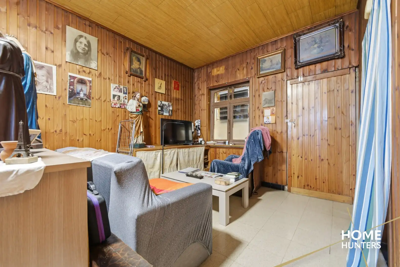 Te renoveren woning met 3 slaapkamers en ruime garage in Vlamertinge foto 6