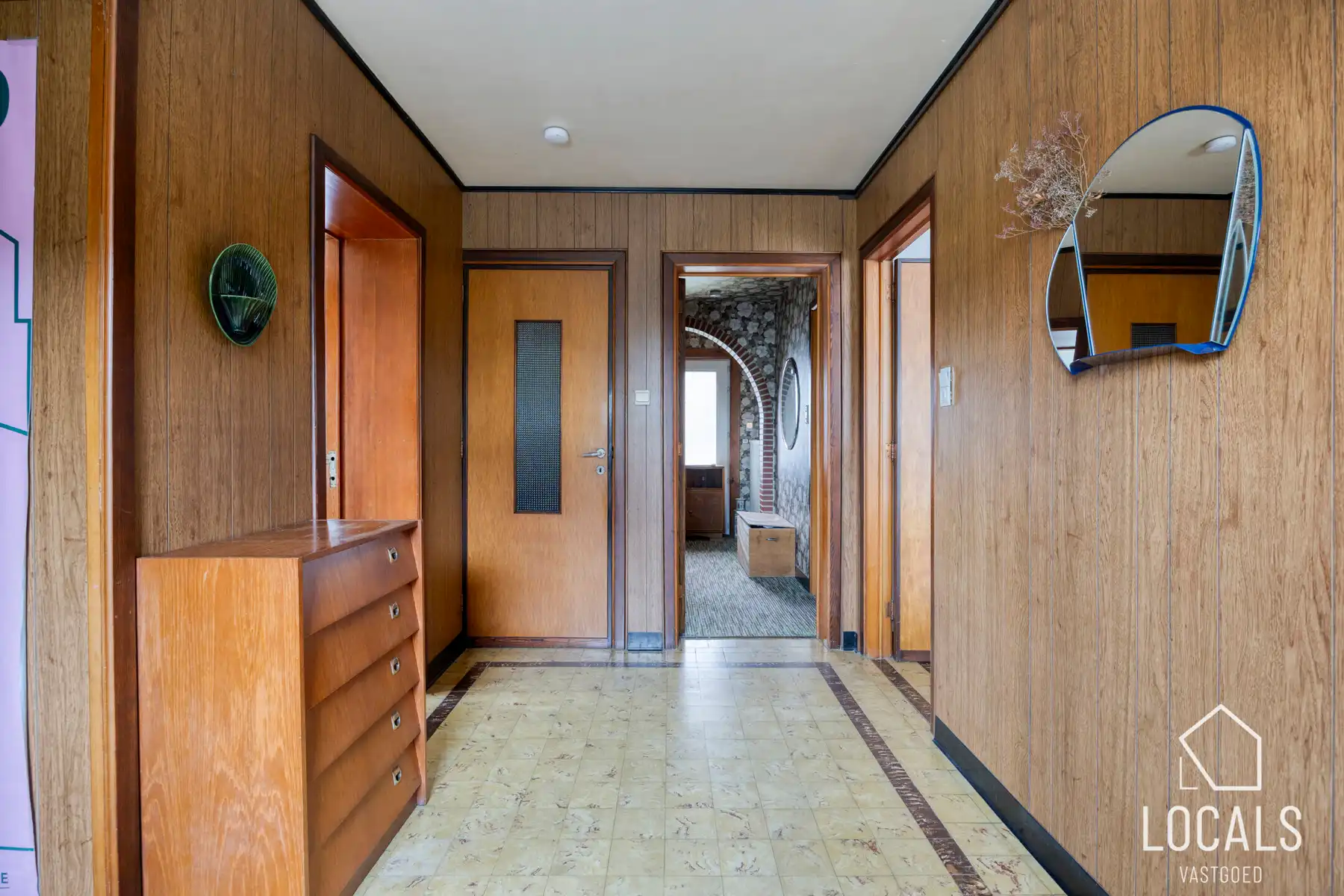 Unieke gezinswoning (open bebouwing) met potentieel! foto 7