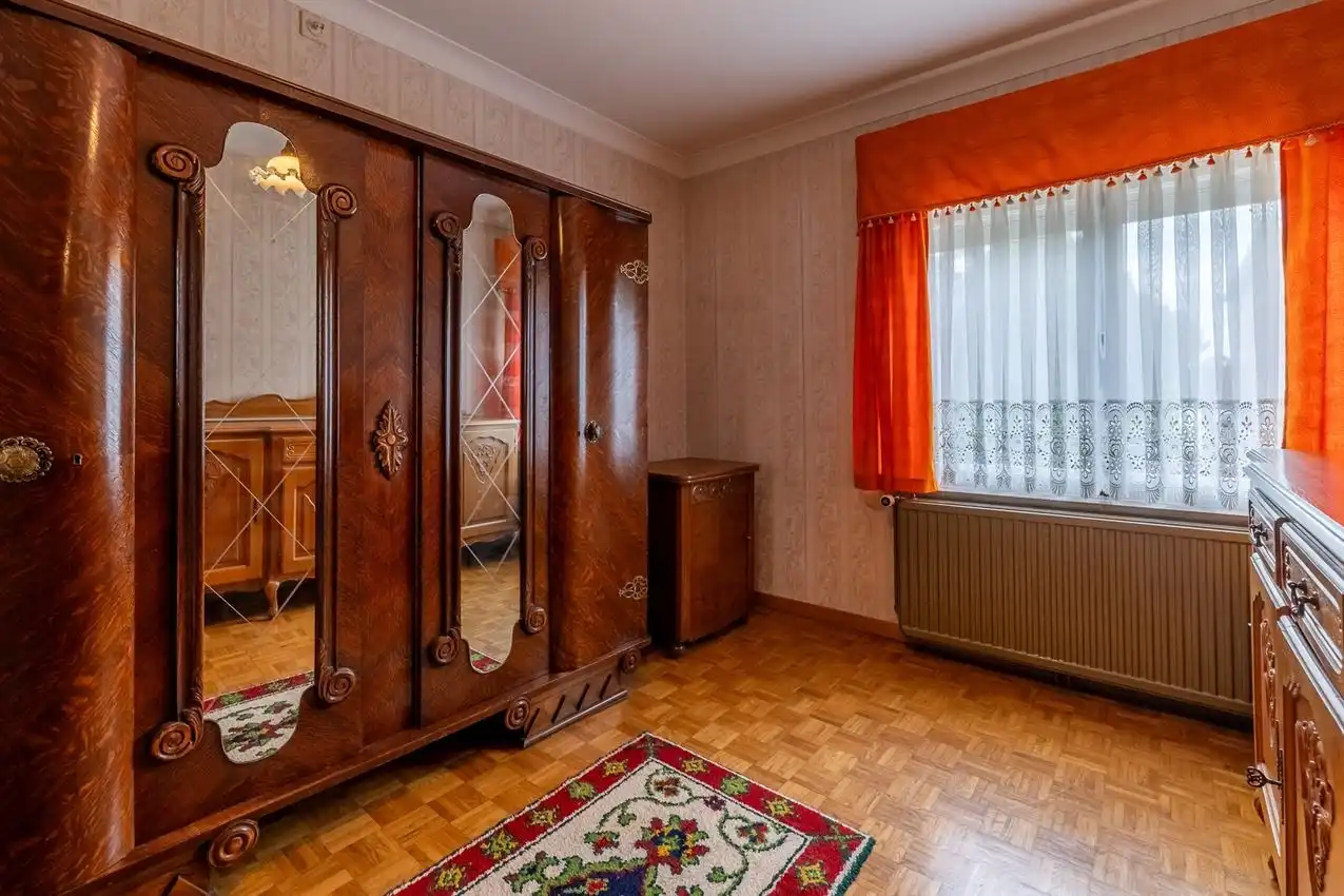 Karaktervolle vrijstaande woning met uitbreidingspotentieel in centrum foto 23