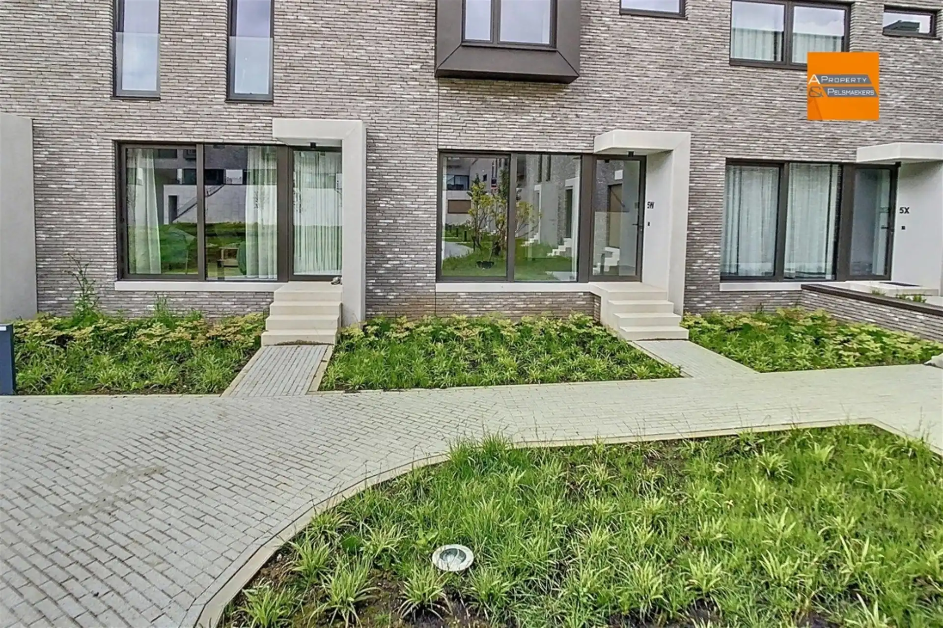 Uitzonderlijk duplexappartement met hoogwaardige afwerking aan The National Golf foto 8