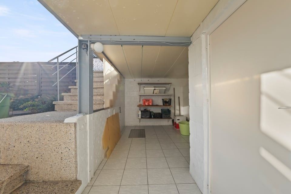 CHARMANTE, INSTAPKLARE WONING MET 3 SLAAPKAMERS, GROTE ZOLDER EN GEEZELLIGE BUITENRUIMTE foto 30