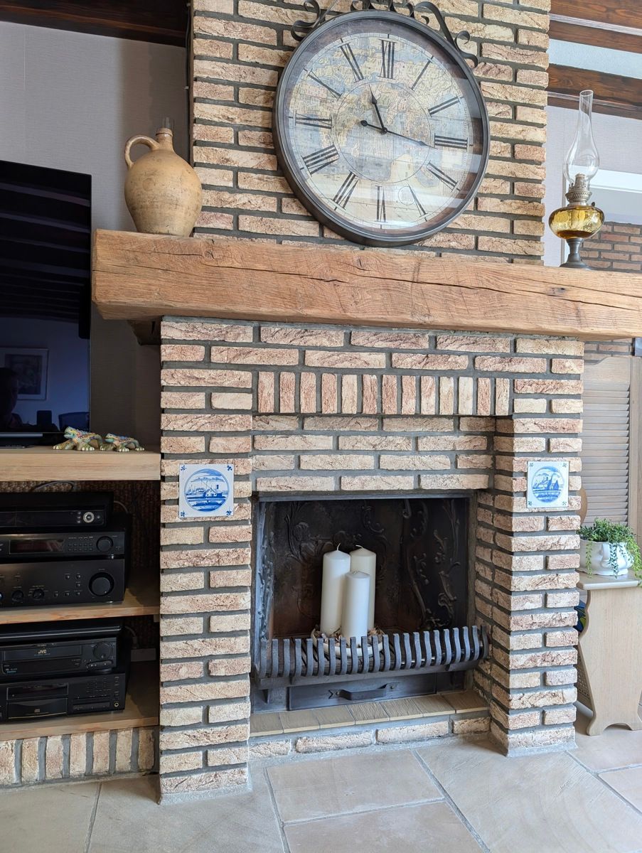 Vrijstaande villaatje met nieuwe keuken & badkamer. (op 519m² grond) foto 9