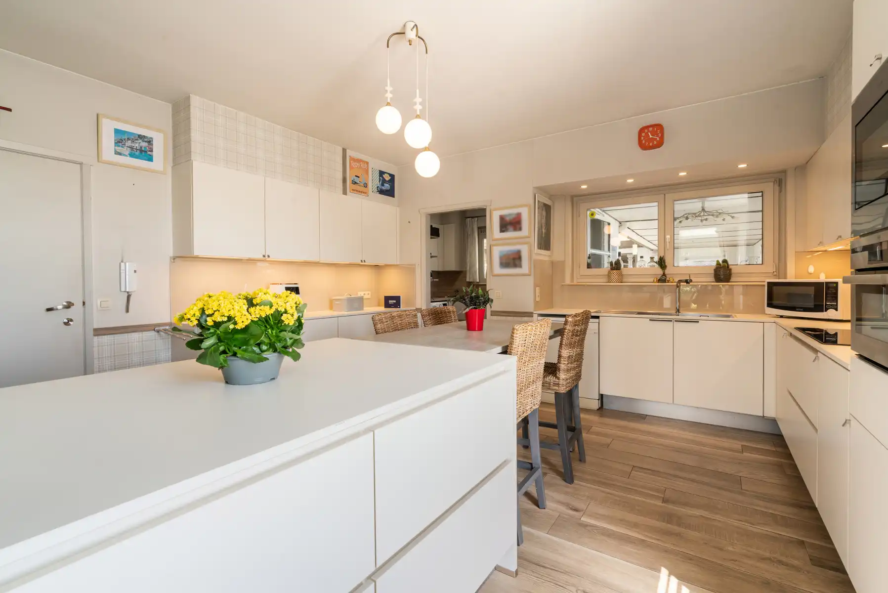 Ruime gelijkvloerse villa op toplocatie in Kortemark foto 7