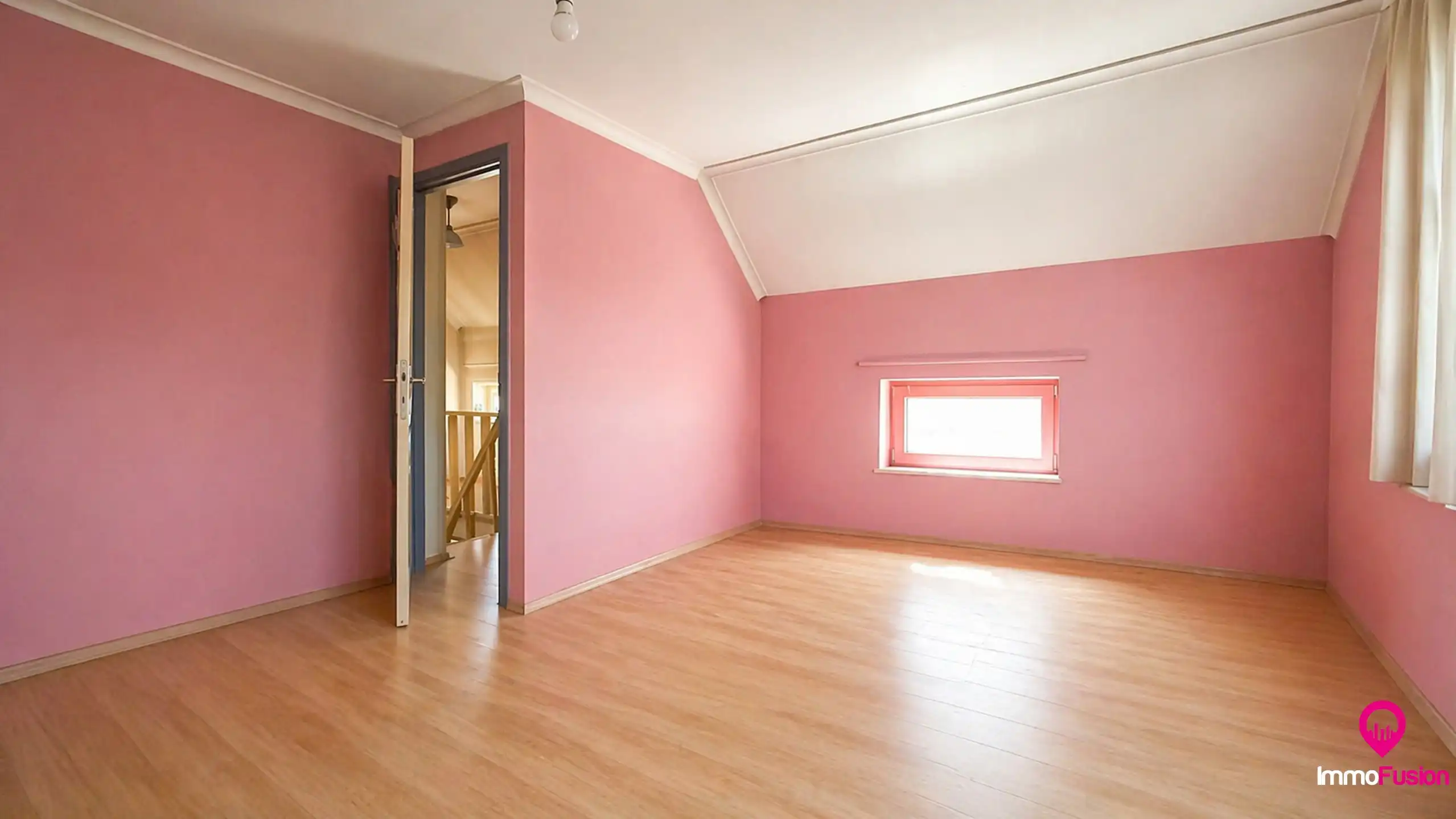 Gezellig gelegen woning met 2 ruime slaapkamers en tuin! foto 8