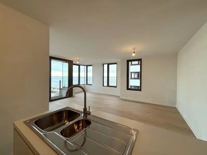 Prachtig hoekappartement met zeezicht vlakbij de Pier van Blankenberge foto 7