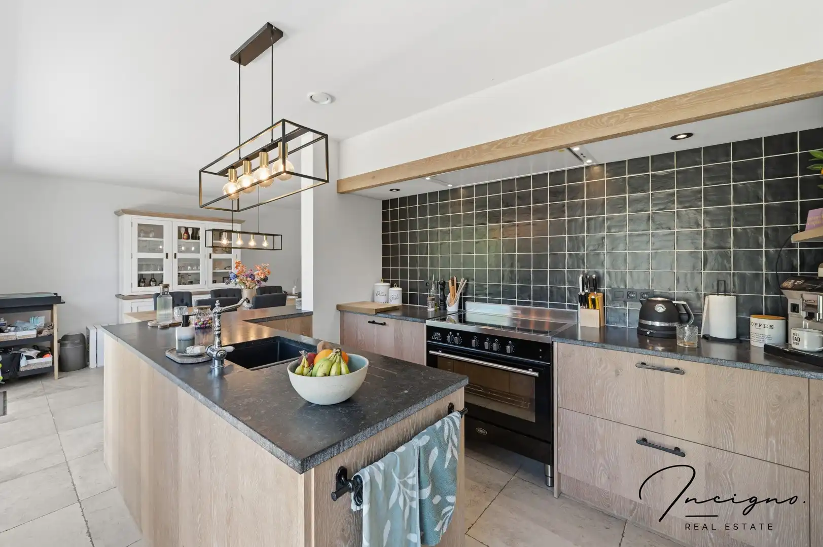 Recente stijlvolle BEN woning op een perceel van +- 15a foto 12