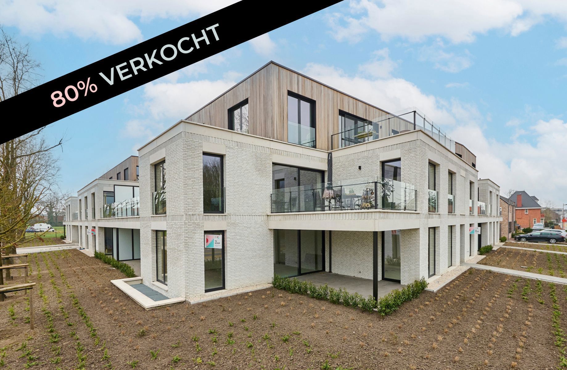 Project foto {{pictureIndex}}