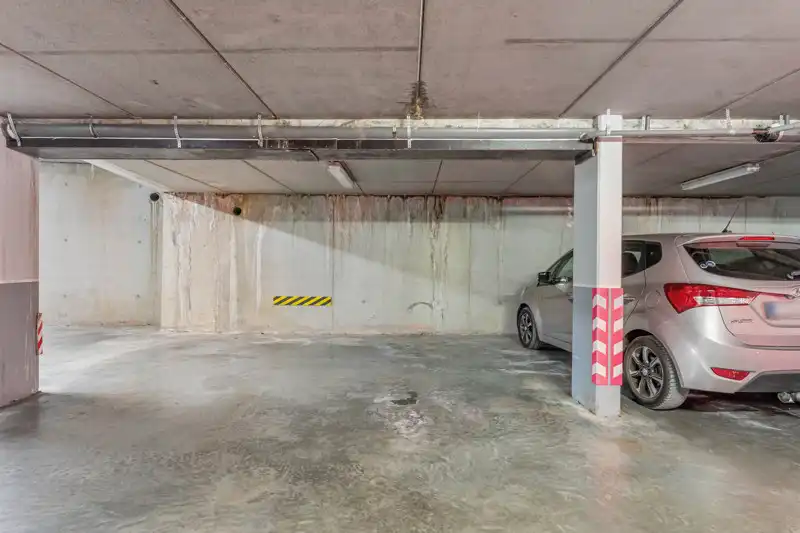 Zeer rustig en energiezuinig appartement met autostaanplaats en berging foto 18