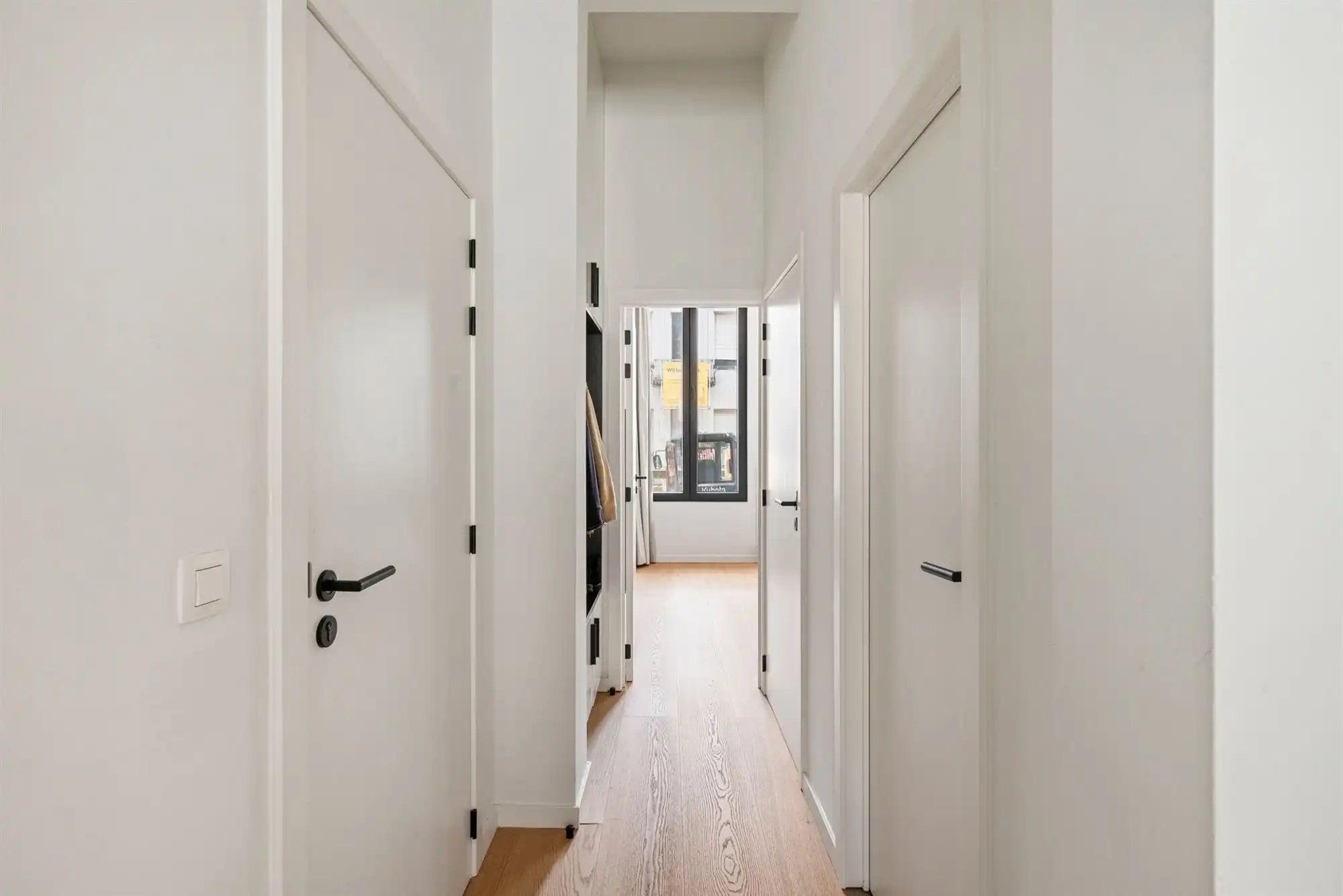 Stads wonen met karakter en een eigen buitenruimte foto 11
