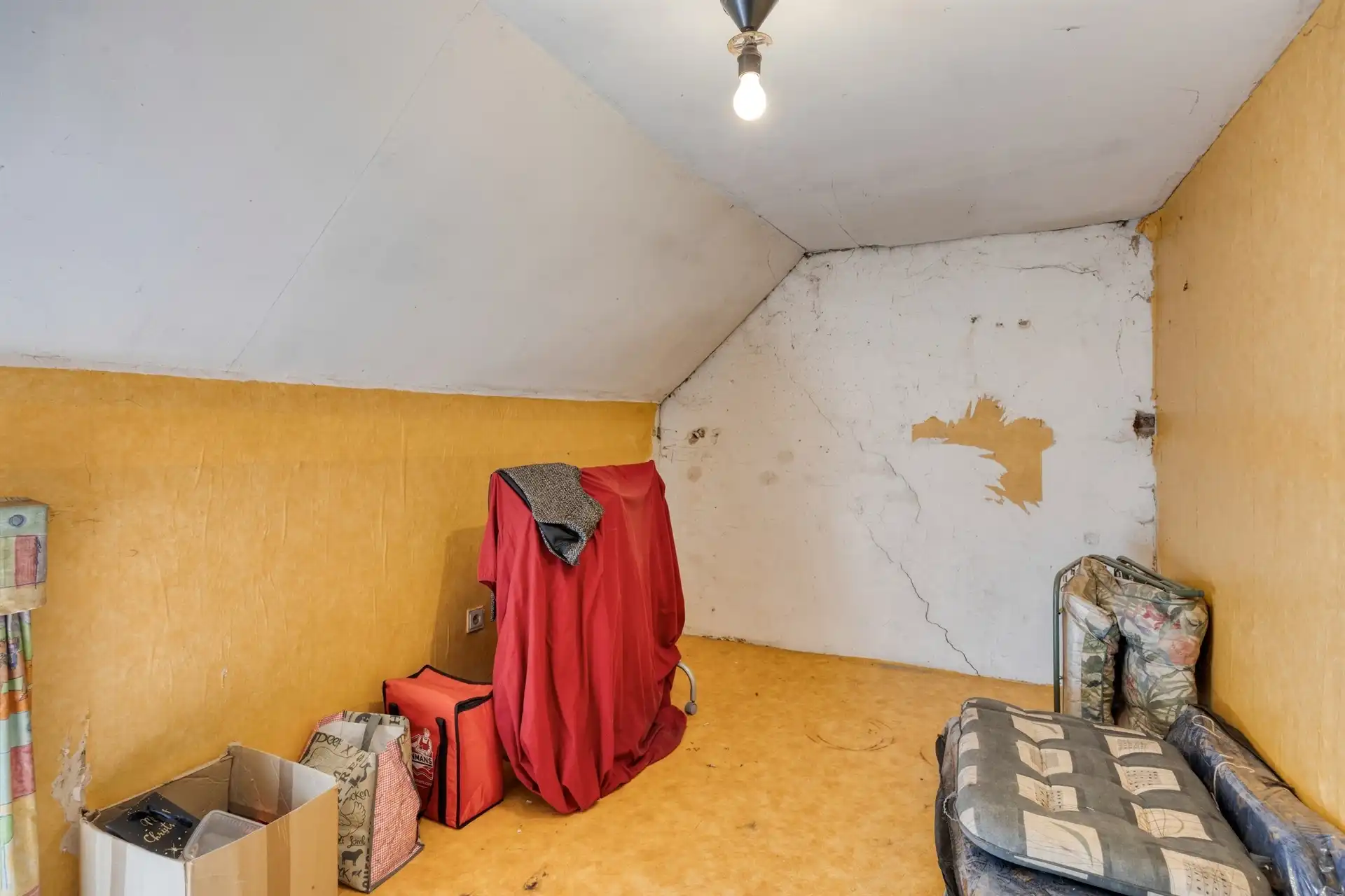 IN OPTIE! Prachtig gelegen, compleet te renoveren hoeve foto 20