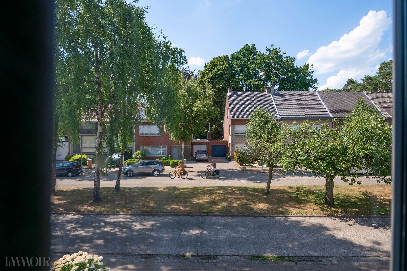 Instapklare woning nabij het centrum van Kapellen. foto 16