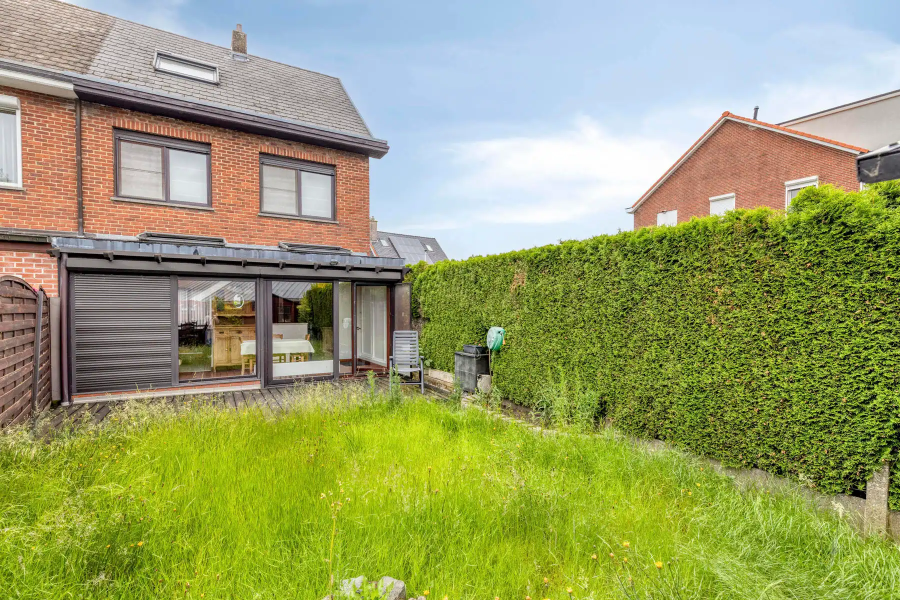 Eengezinswoning met 4 slaapkamers, 2 badkamers en tuin foto 26