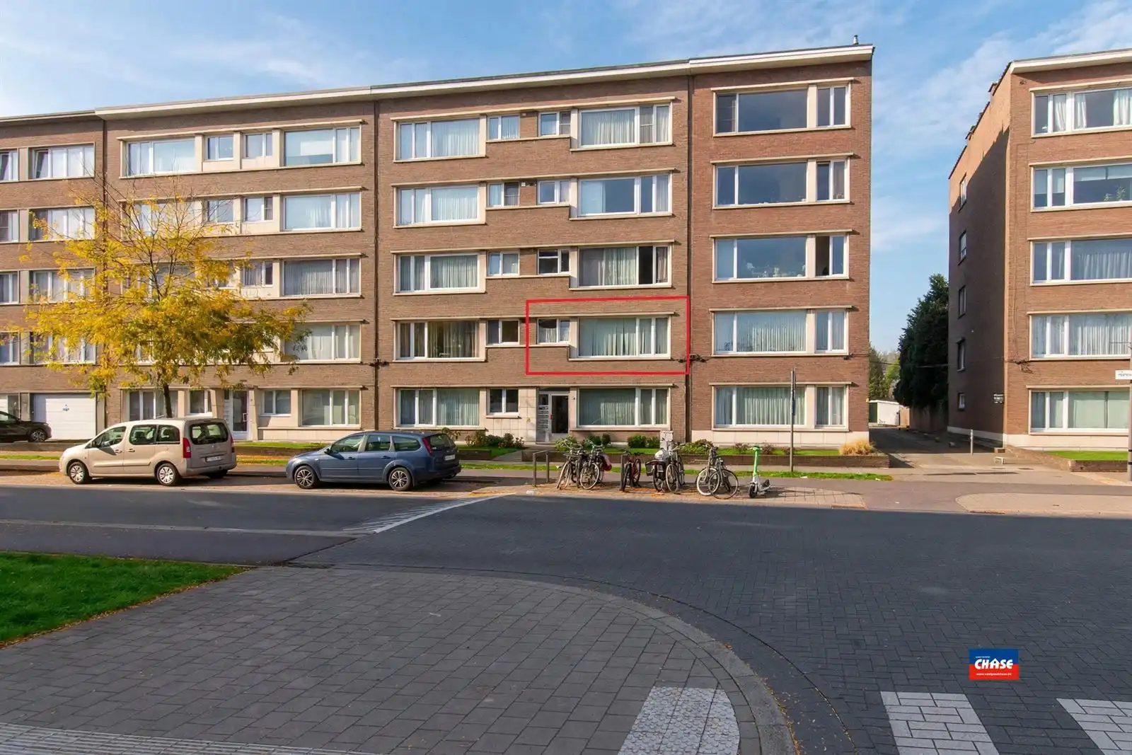 Goed gelegen appartement met 2 slaapkamers, terras en berging foto {{pictureIndex}}