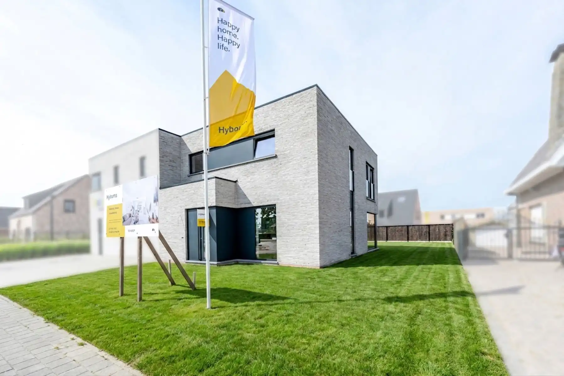 Moderne, halfopen woning foto 11
