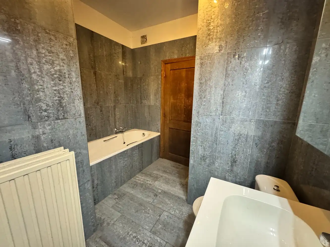 Woon- en handelsruimte op een strategische toplocatie in Zutendaal!🏡💼 foto 12