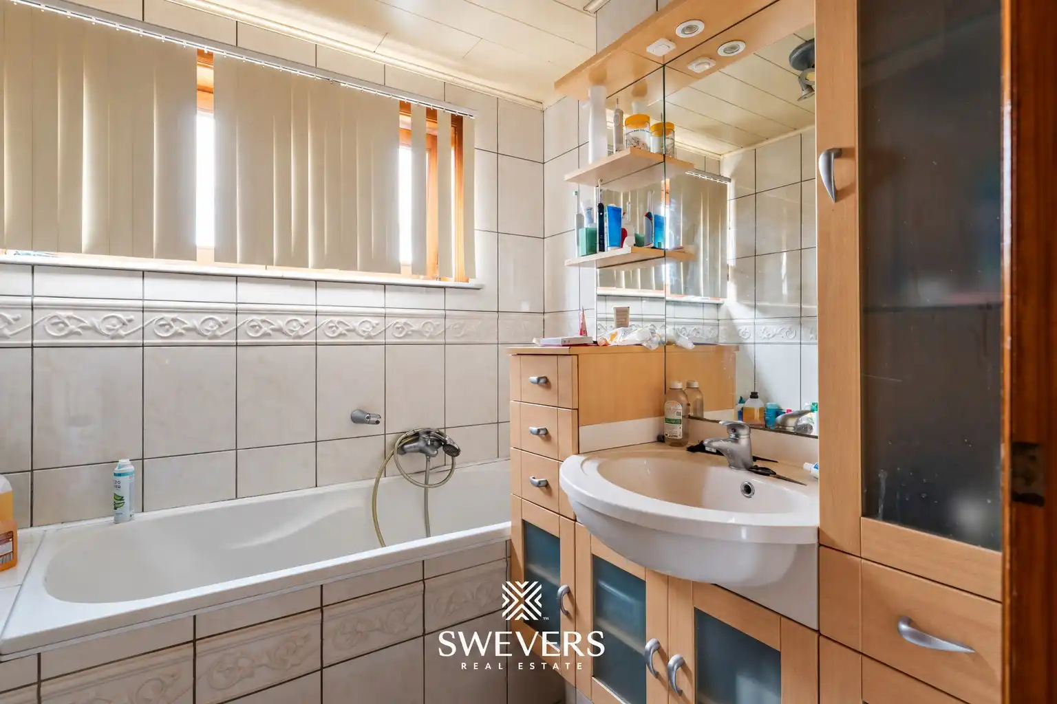 Knusse, maar zeer praktische woning met 3 slaapkamers in Houthalen-Helchteren foto 11