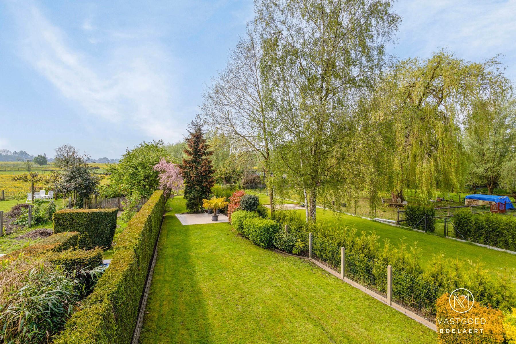 Gezinswoning met dubbele garage, 3 slaapkamers en grote tuin te Nieuwerkerken foto 26