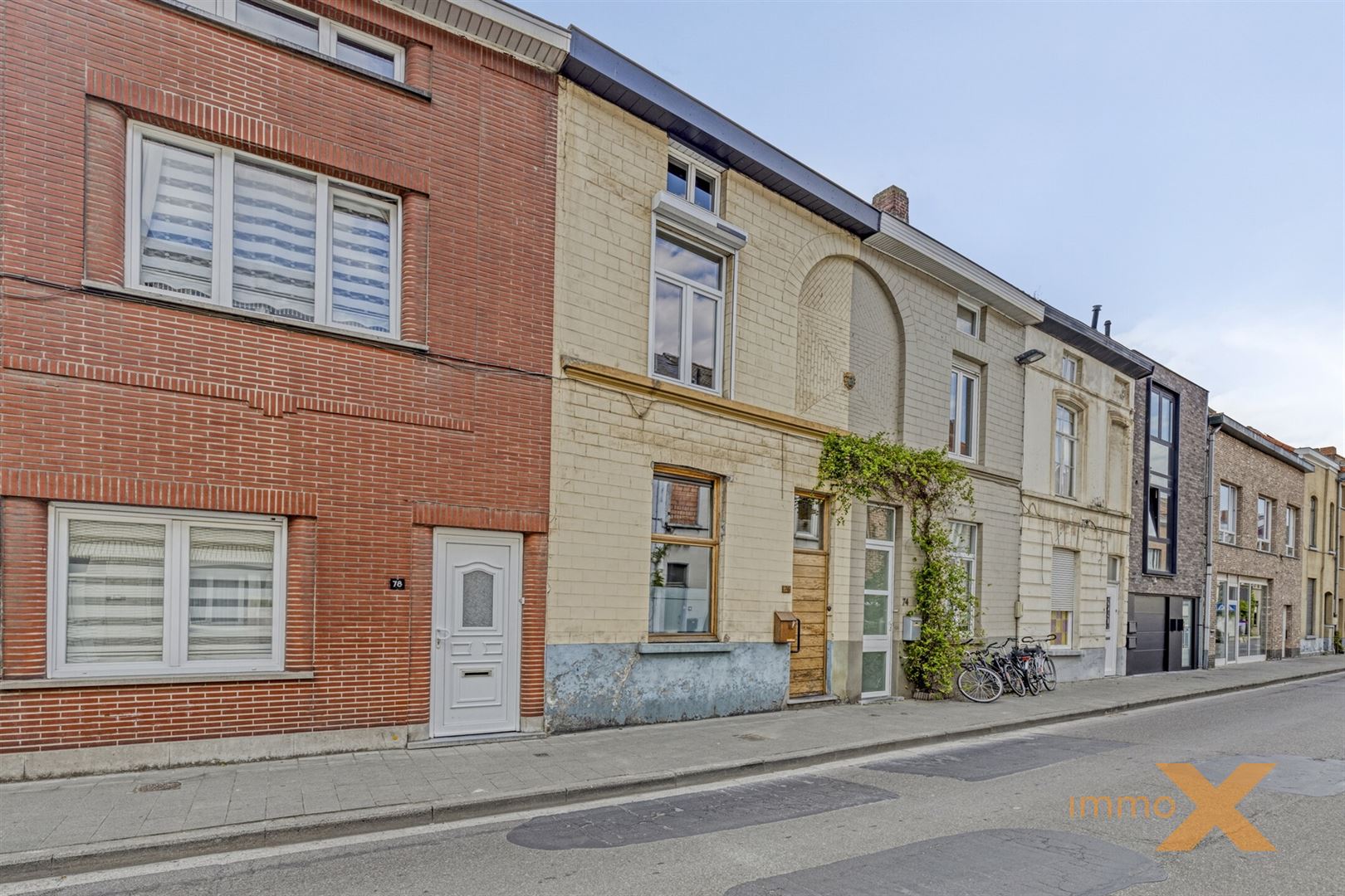 CHARMANTE KNUSSE STARTERSWONING MET ZONNIG TERRAS foto 24