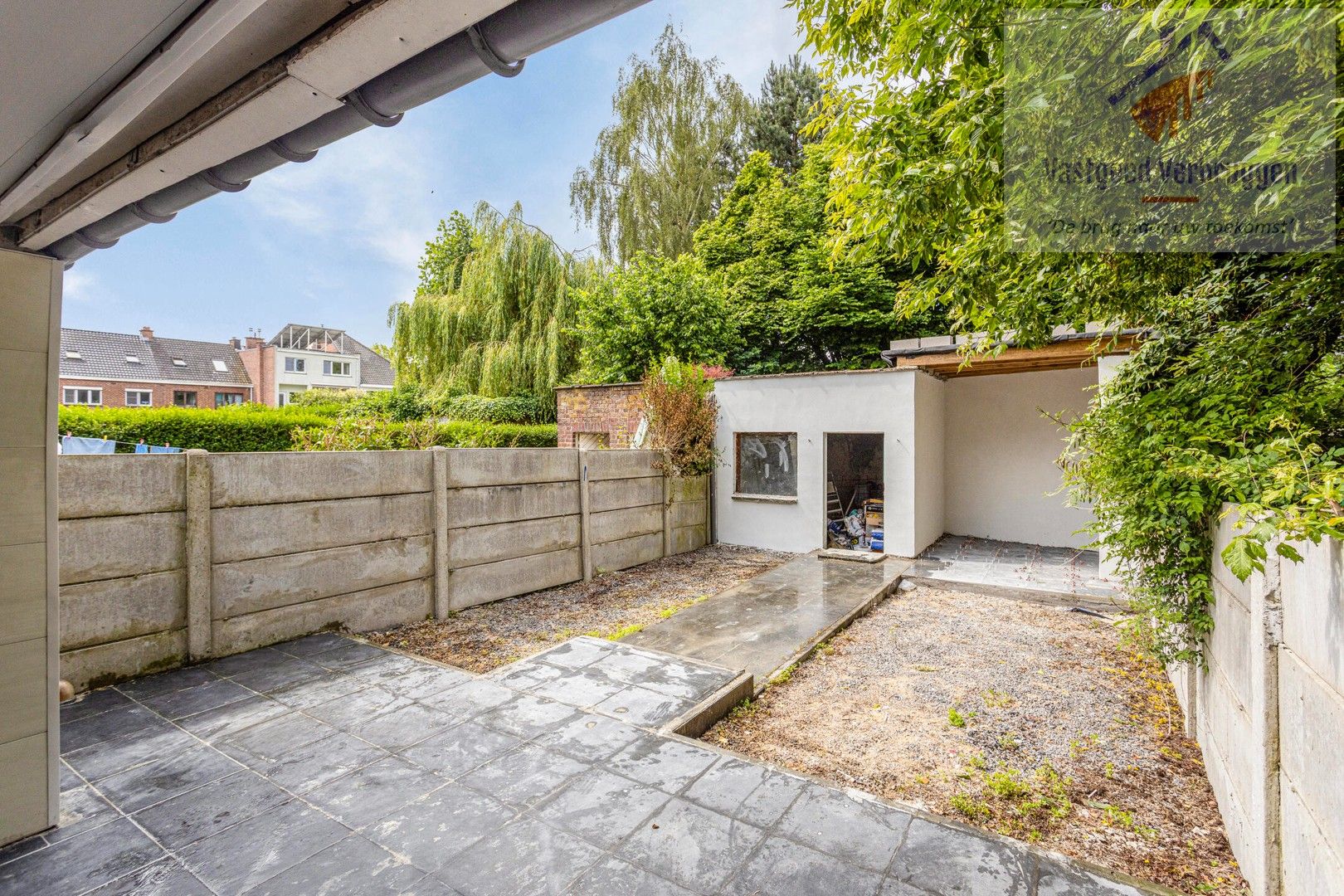 Centraal gelegen ruime woning met 5 slaapkamers, 2 badkamers en tuin! foto 15