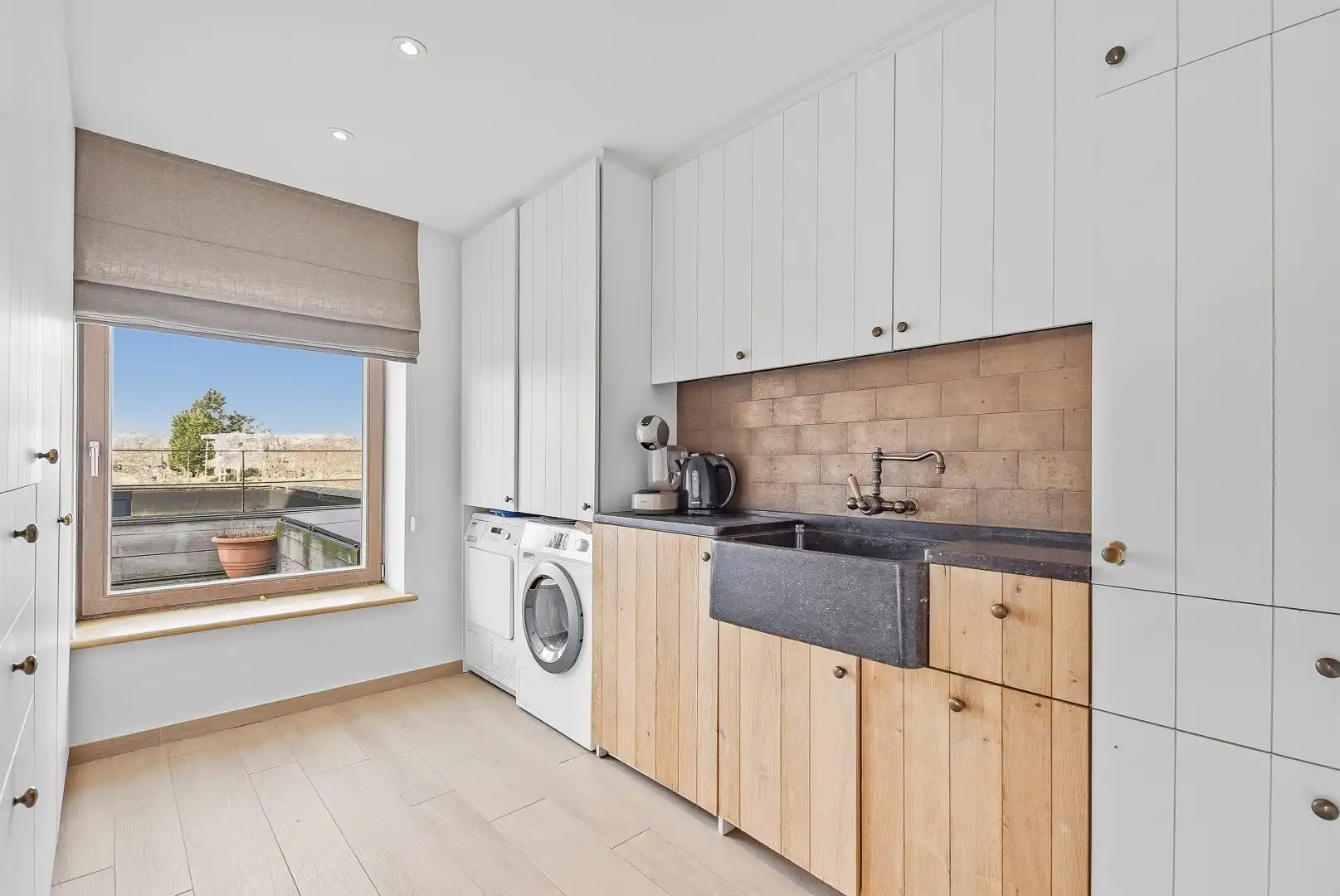 Restaurant met privéwoning en 2 B&B-kamers op 4.370 m² foto 19