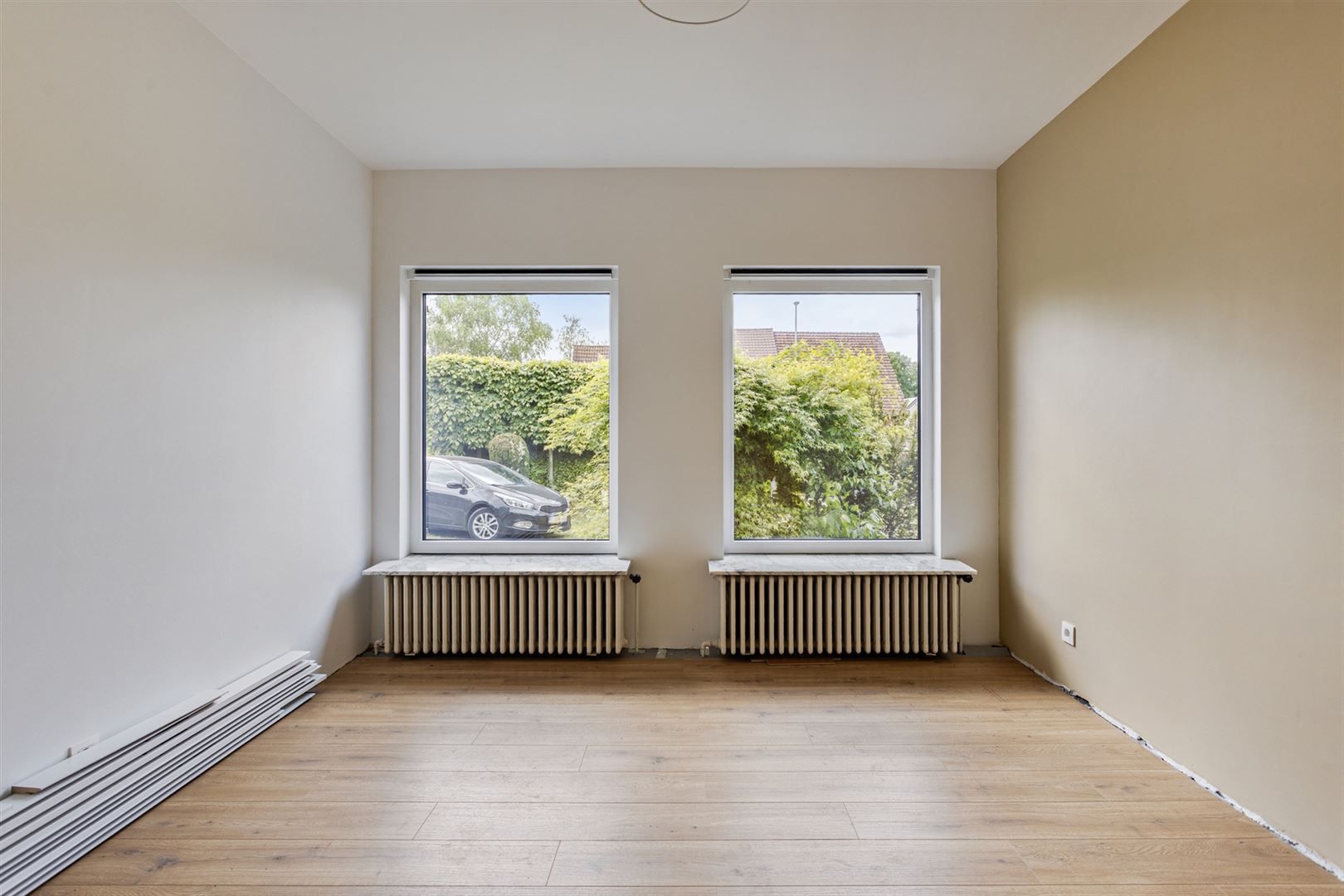 TE KOOP: Deels gerenoveerde woning te Zonhoven!  foto 8