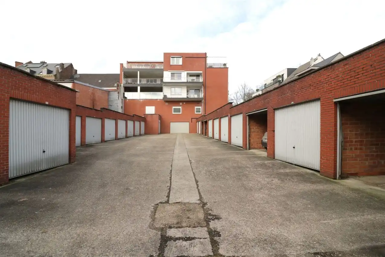 Prachtig en centraal gelegen studio in verzorgde residentie, met autostaanplaats foto 22