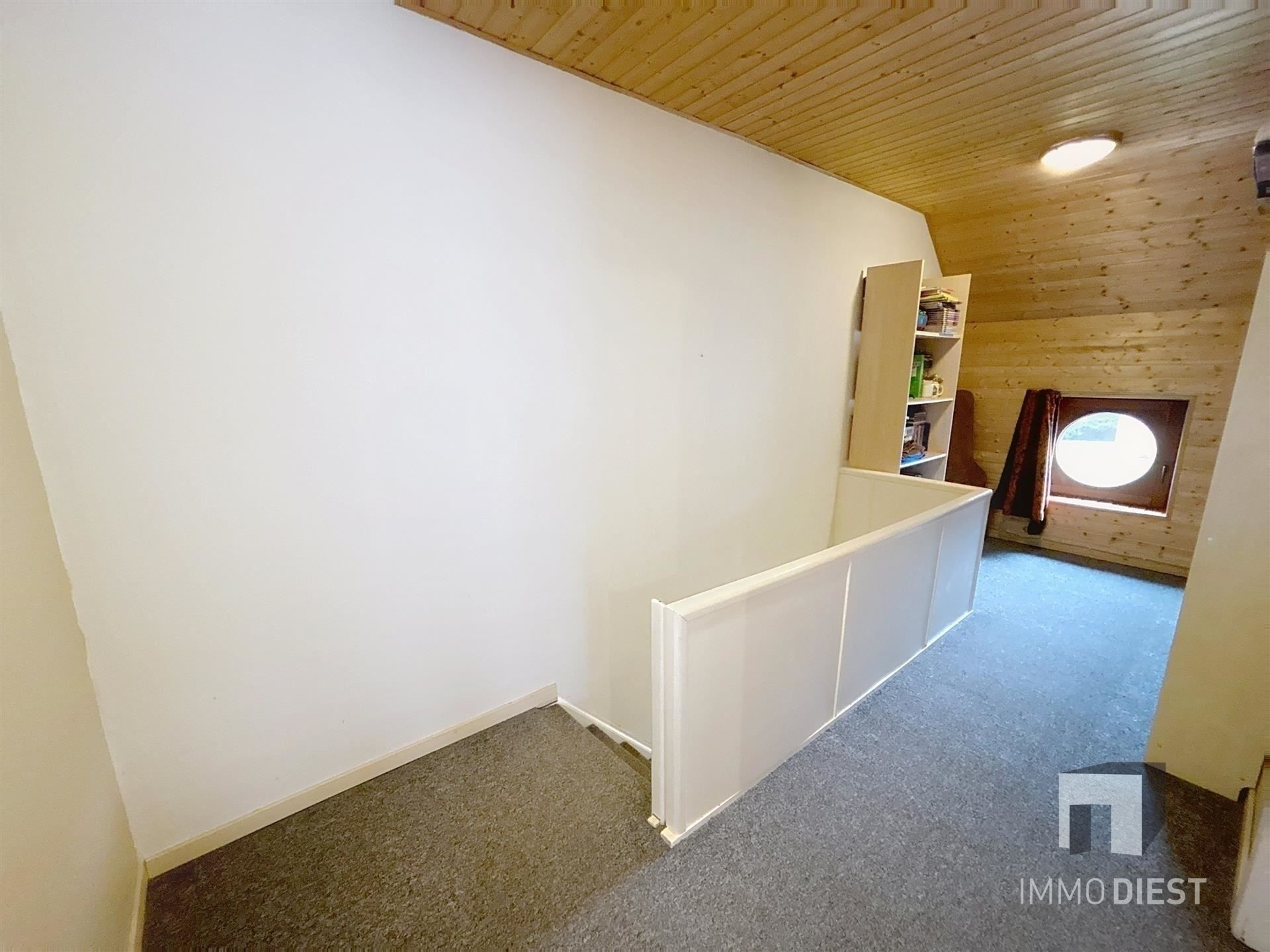 Charmante woning op 15,85are op uitstekende locatie foto 32