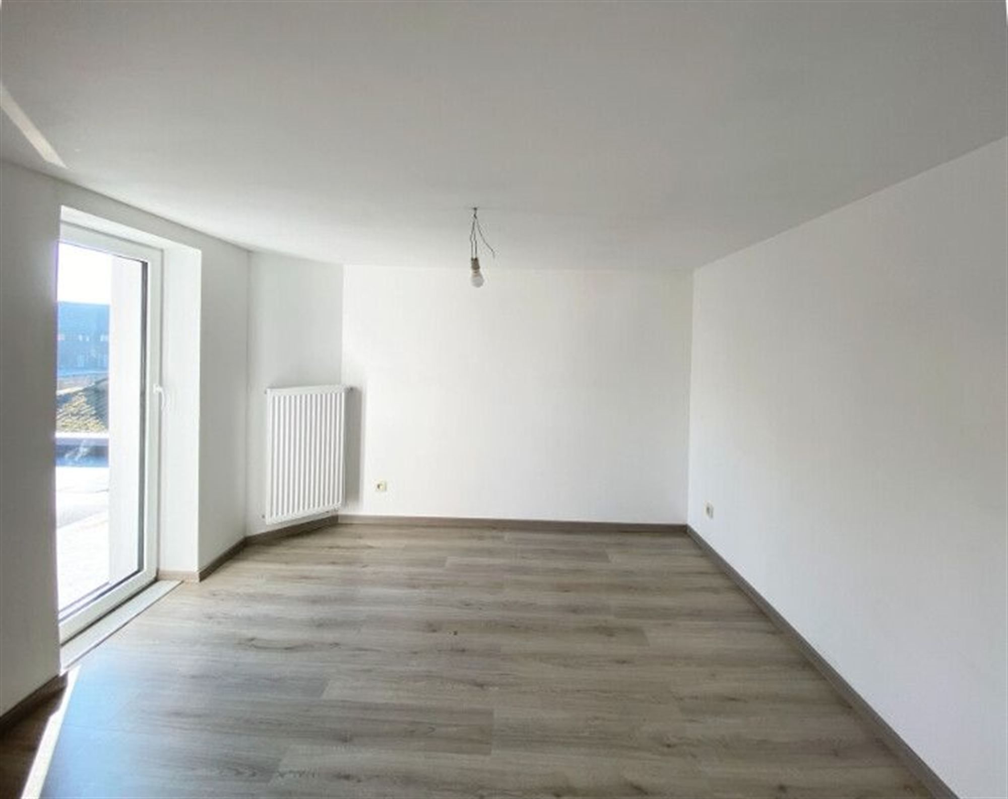 WONING MET 2 SLKS TE HUUR IN TONGEREN foto 15
