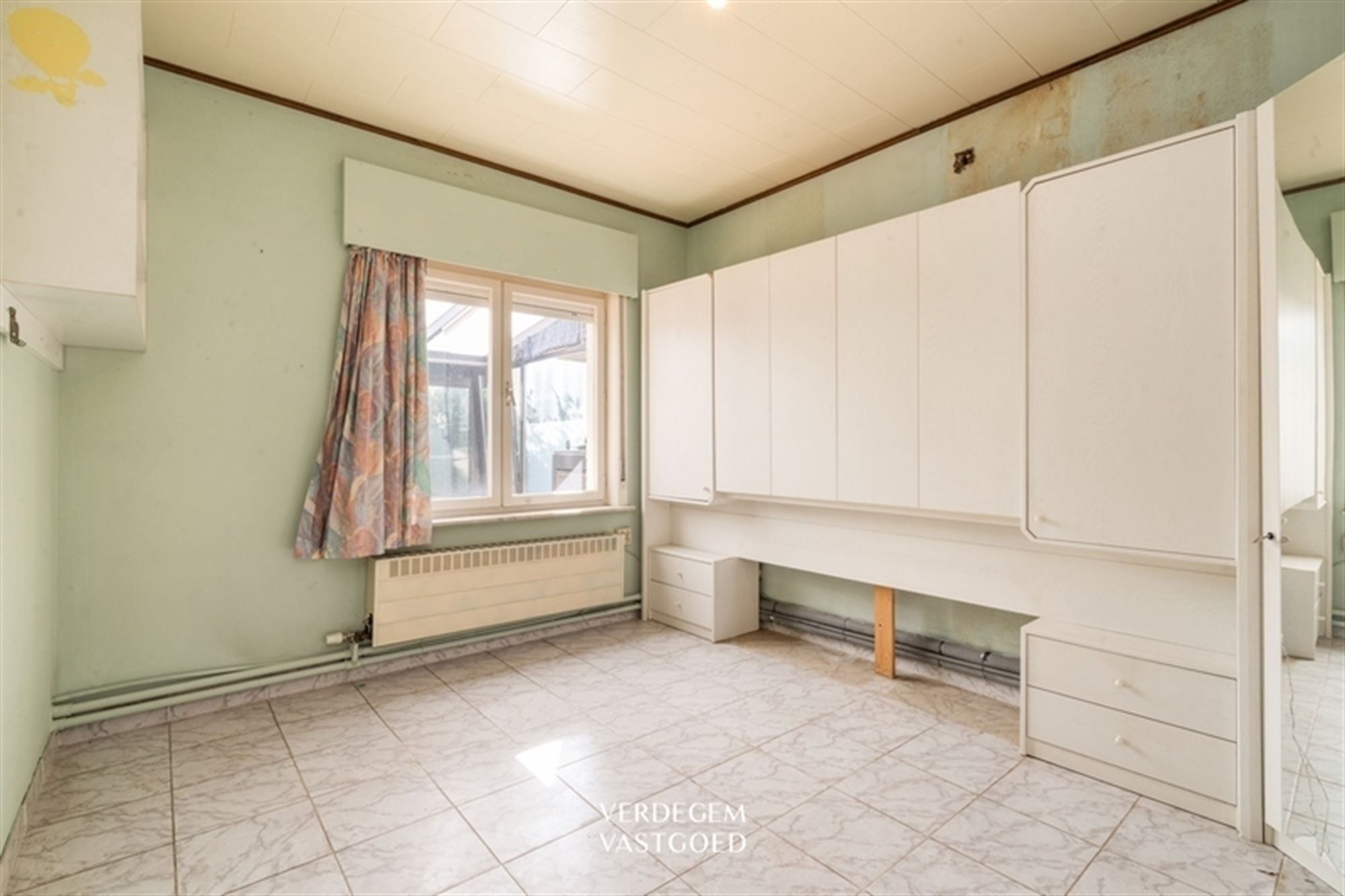 Te renoveren bungalow met 3 slaapkamers in fijne woonwijk foto 12