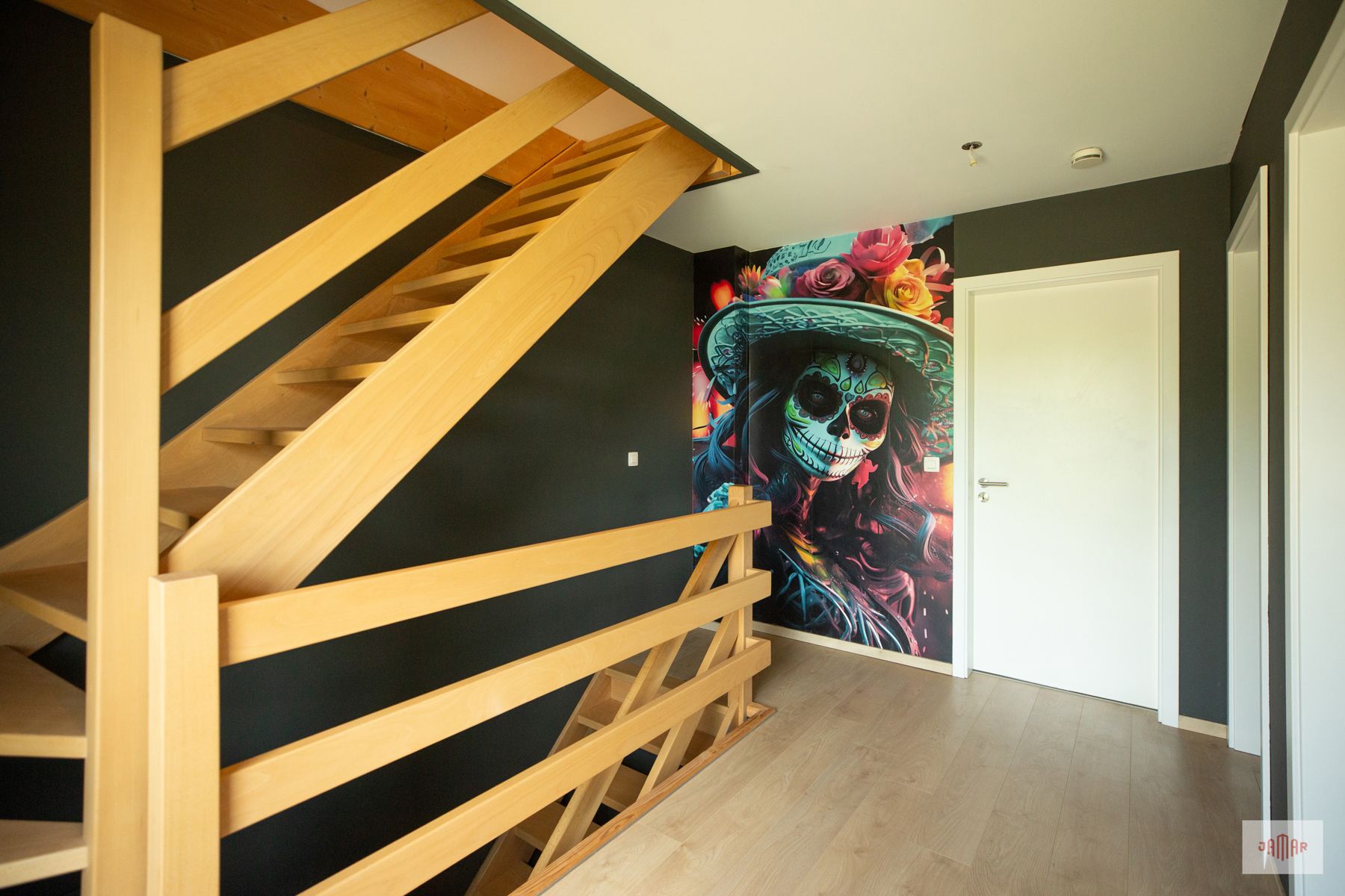 Moderne halfopen gezinswoning met veel ruimte foto 12